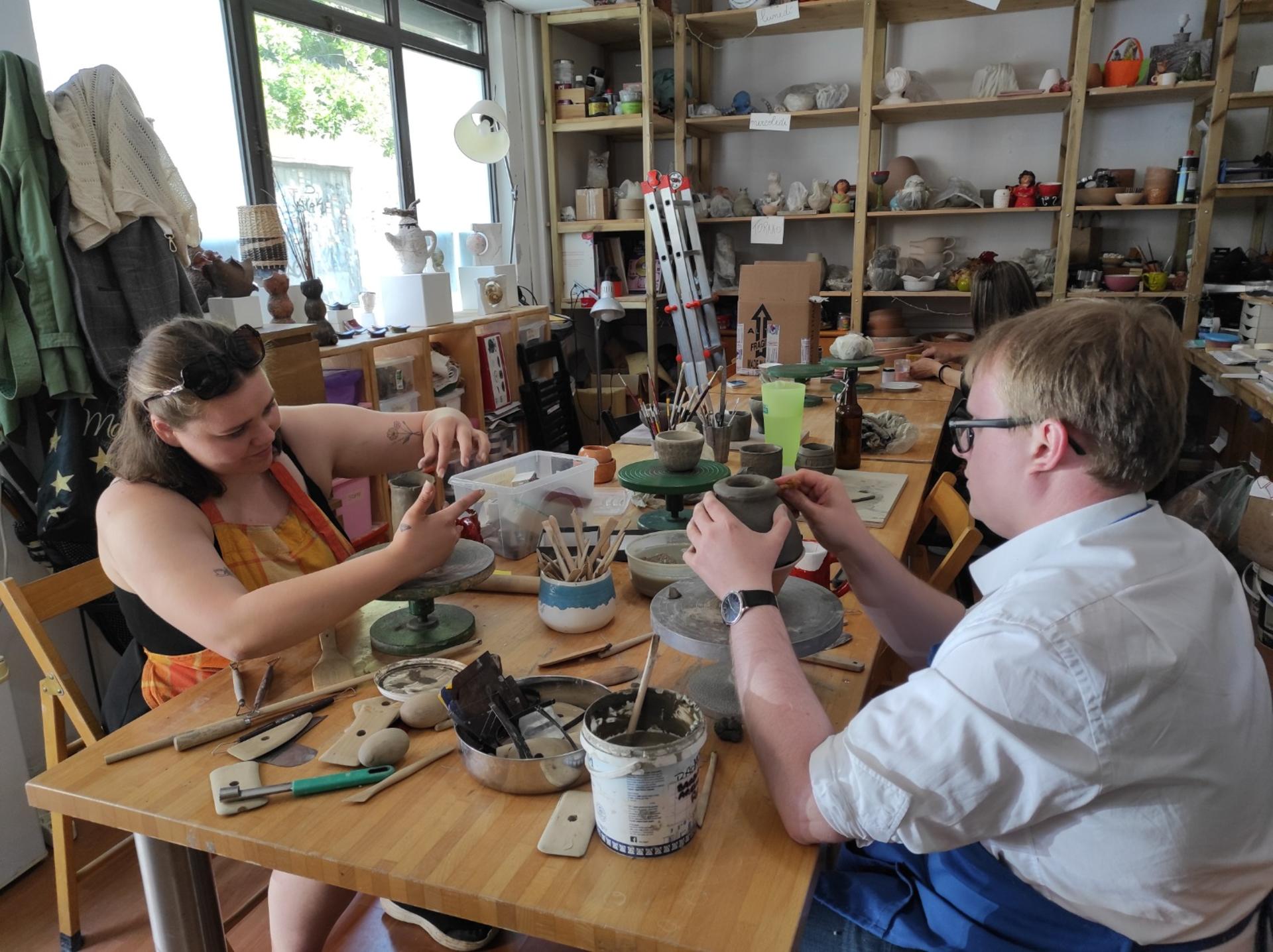 Pottery Workshop in Rome - Thumbnail 4