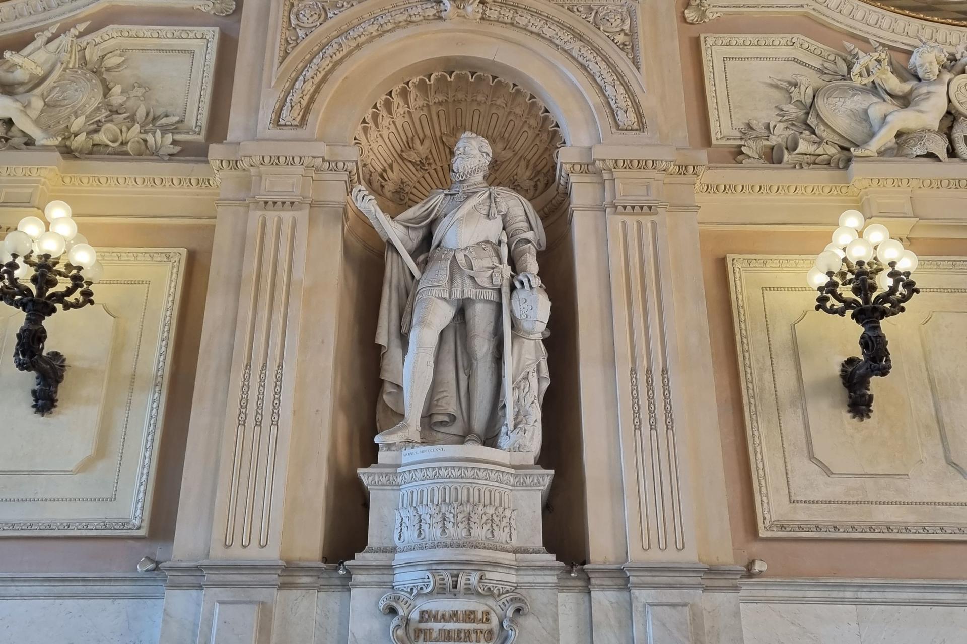 Royal Palace tour in Turin - Thumbnail 7