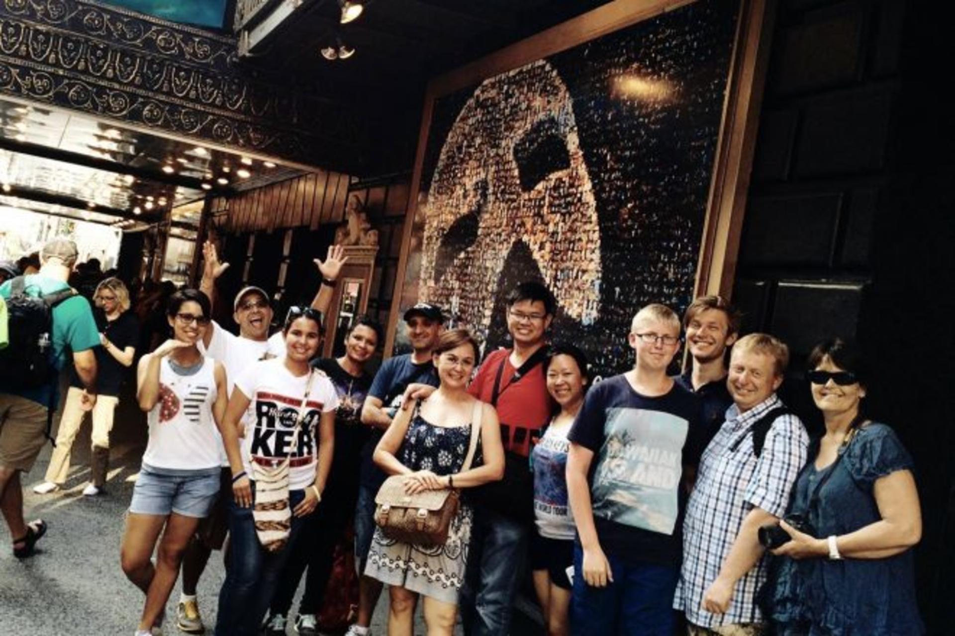 Broadway and Times Square Insider Tour with Theater Professional - Thumbnail 7