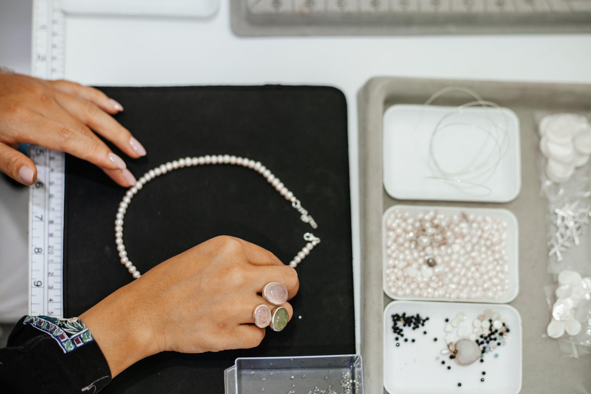 Experience Jewelry Workshop by Miya in Nha Trang - Thumbnail 2