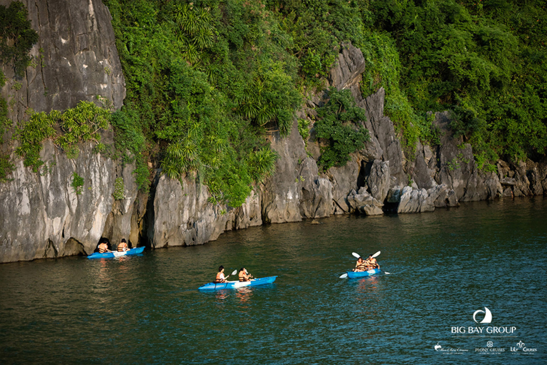 Peony 2D1N Cruise: Ha Long Bay & Lan Ha Bay Tour - Thumbnail 6
