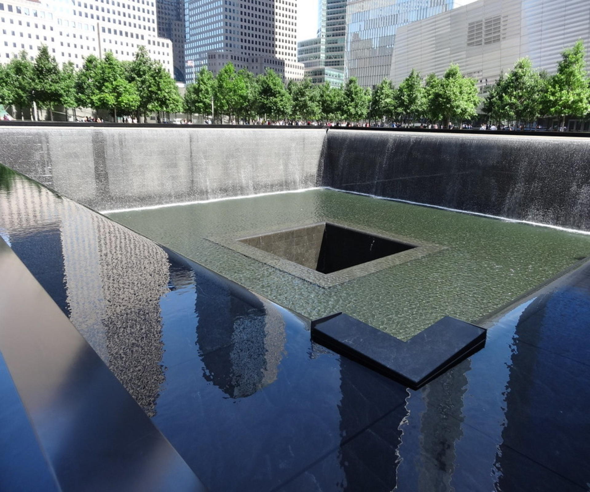 New York Wall St and Midtown Half-Day Walking Tour - Thumbnail 5