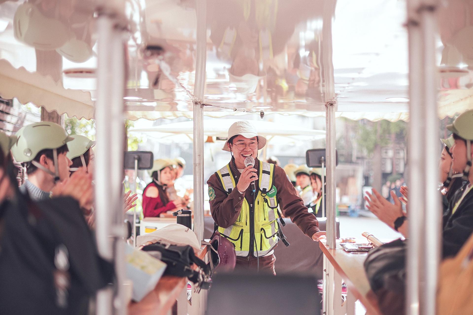 Seoul Half-Day Interactive Tram Tour - Thumbnail 16