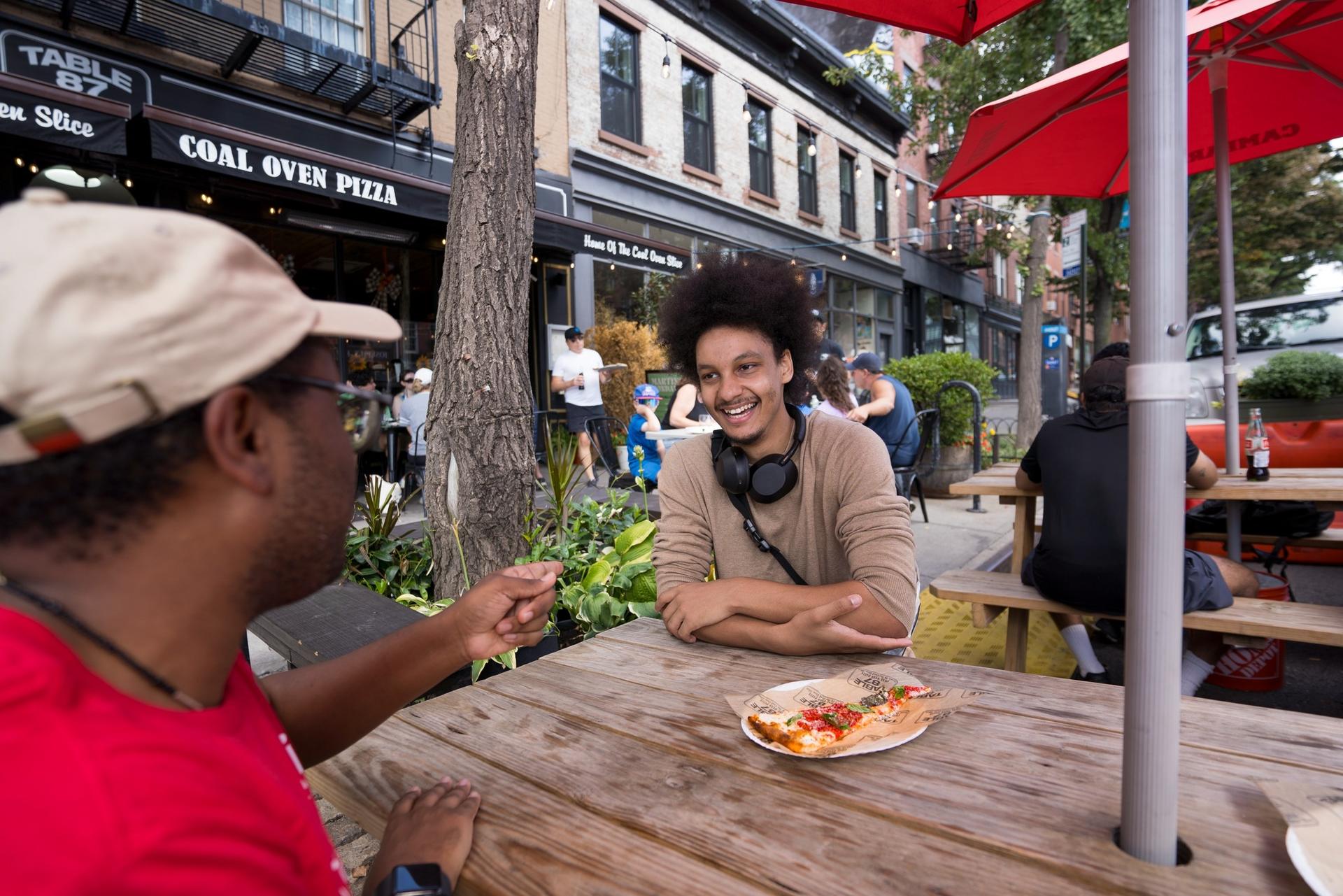 Brooklyn Neighbourhood Eats Walking Food Tour - Thumbnail 4