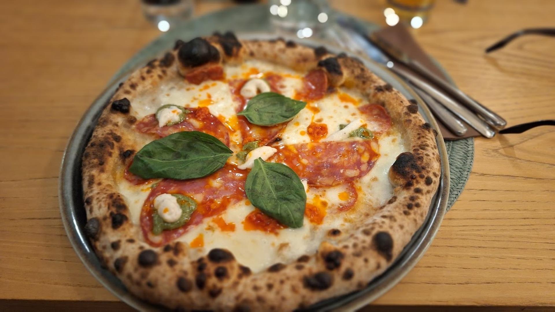 Gourmet Pizza Experience with Drinks and Dessert in Lecce - Thumbnail 36