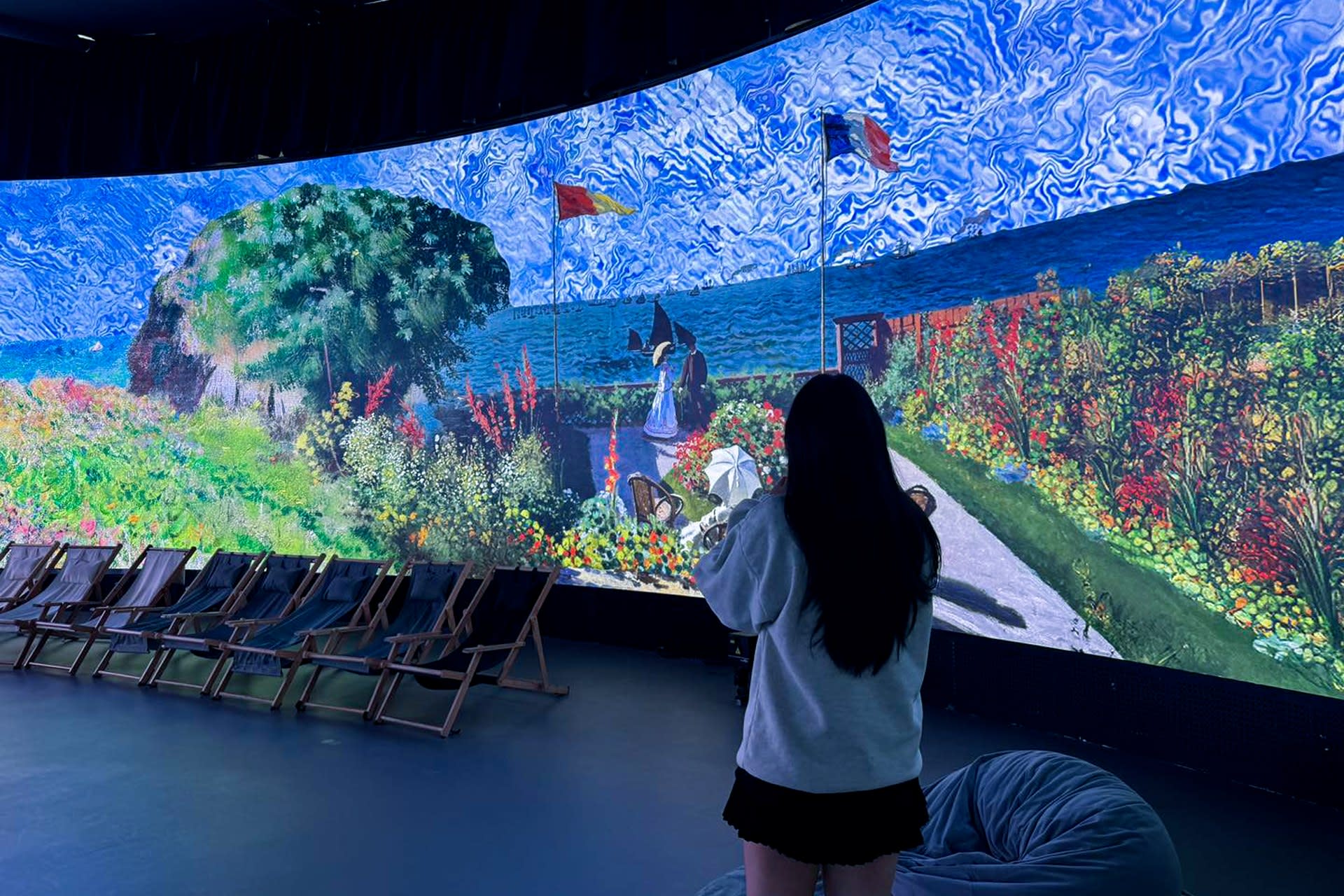 Van Gogh & Impressionist Masters Art Lighting Experience - Thumbnail 16