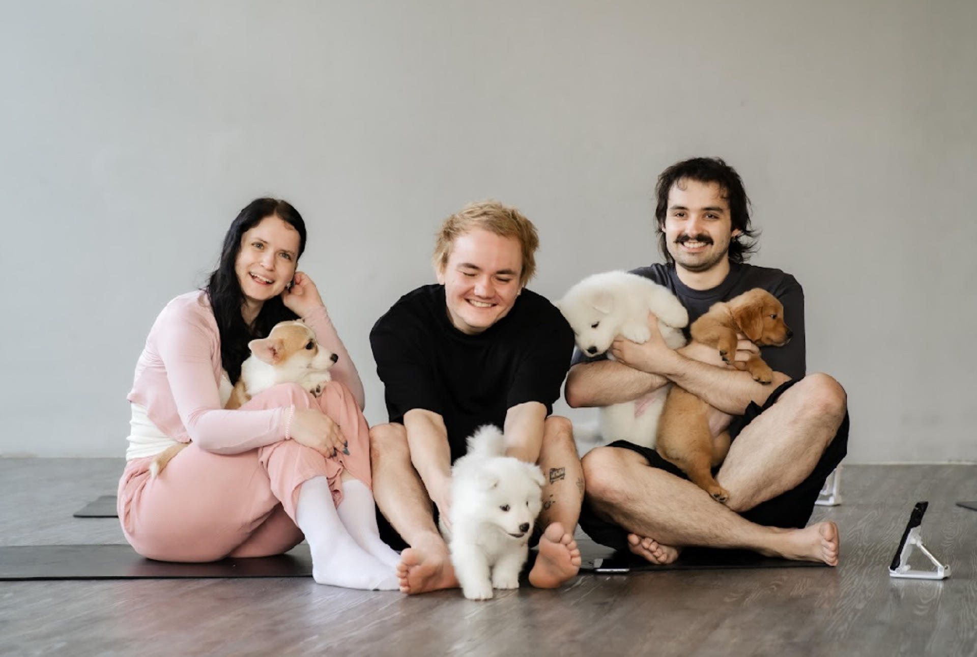 Puppy & Kitten Yoga Therapy with Photo Experience in Bangkok - Thumbnail 32
