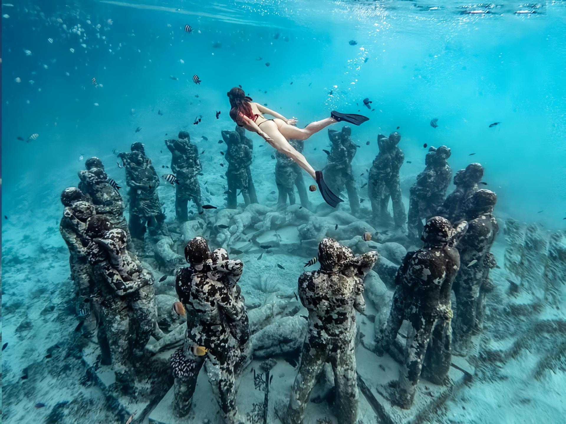 Sharing Snorkeling Day Tour to 3 Gilis from Gili Trawangan - Thumbnail 2