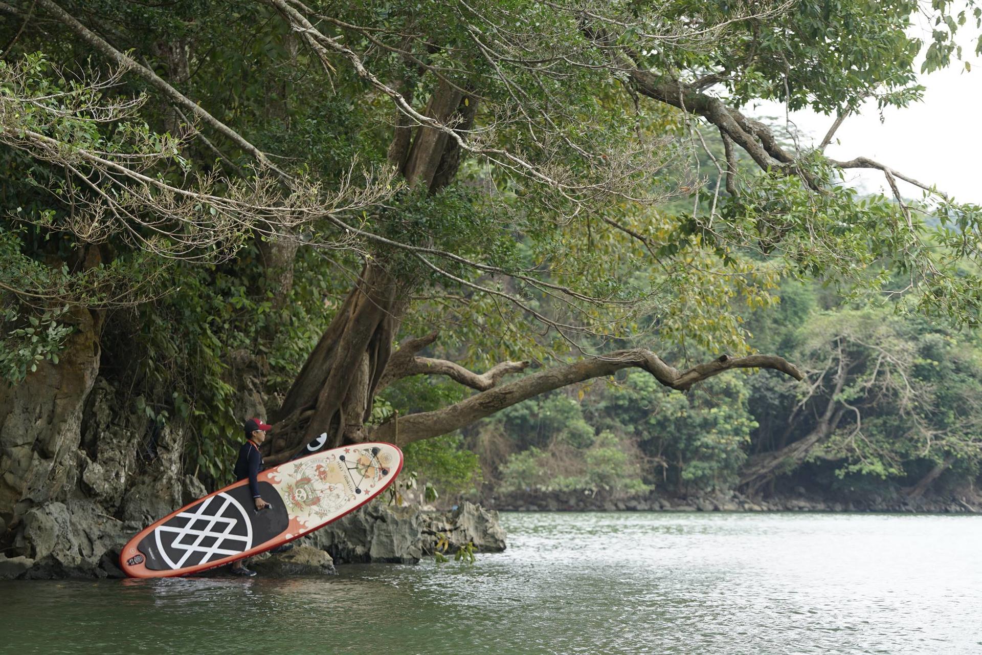 SUP & Camping Tour at Nang River and Ba Be Lake  - Thumbnail 3