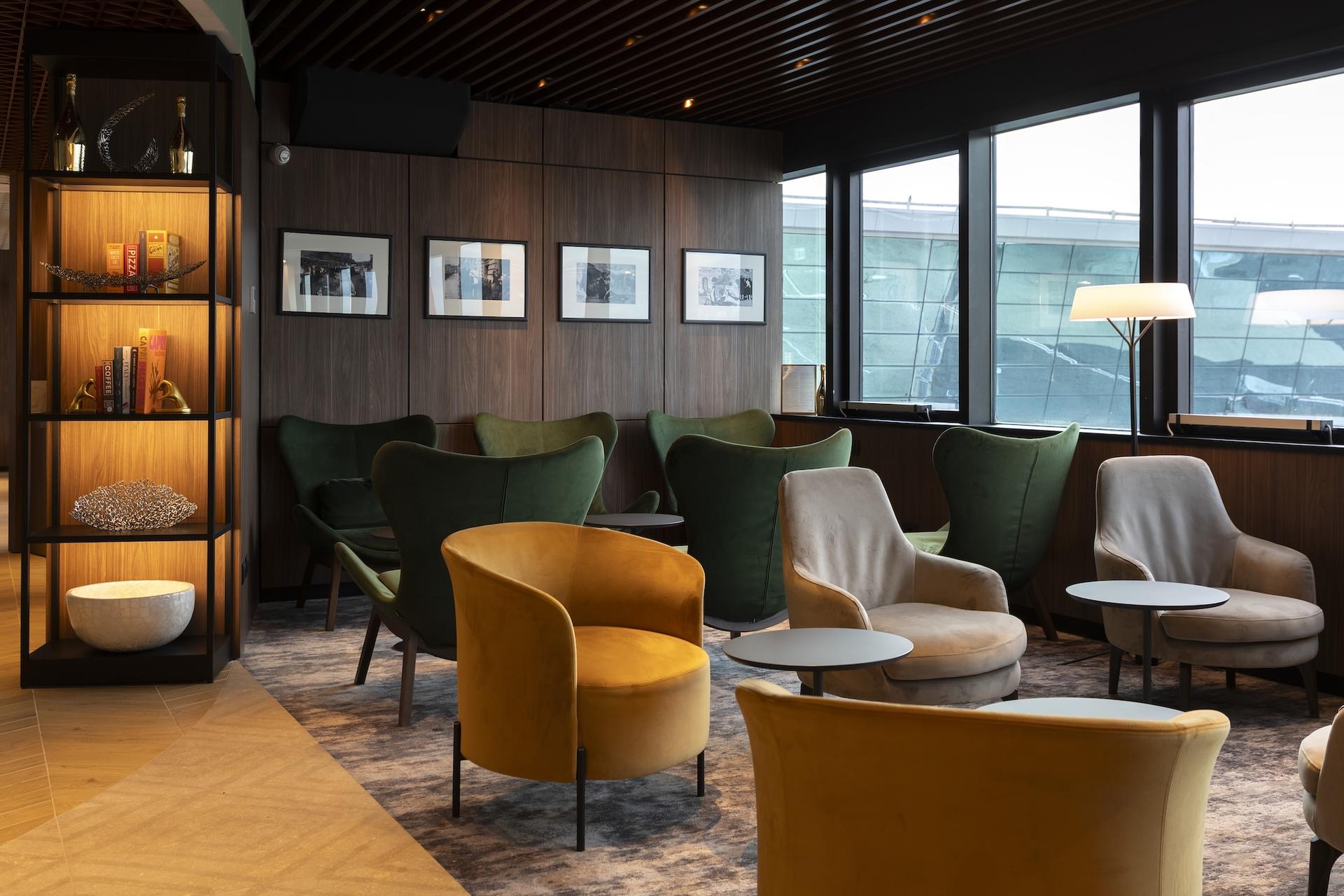 Leonardo da Vinci–Fiumicino Airport Lounge Service by Plaza Premium Lounge - Thumbnail 10