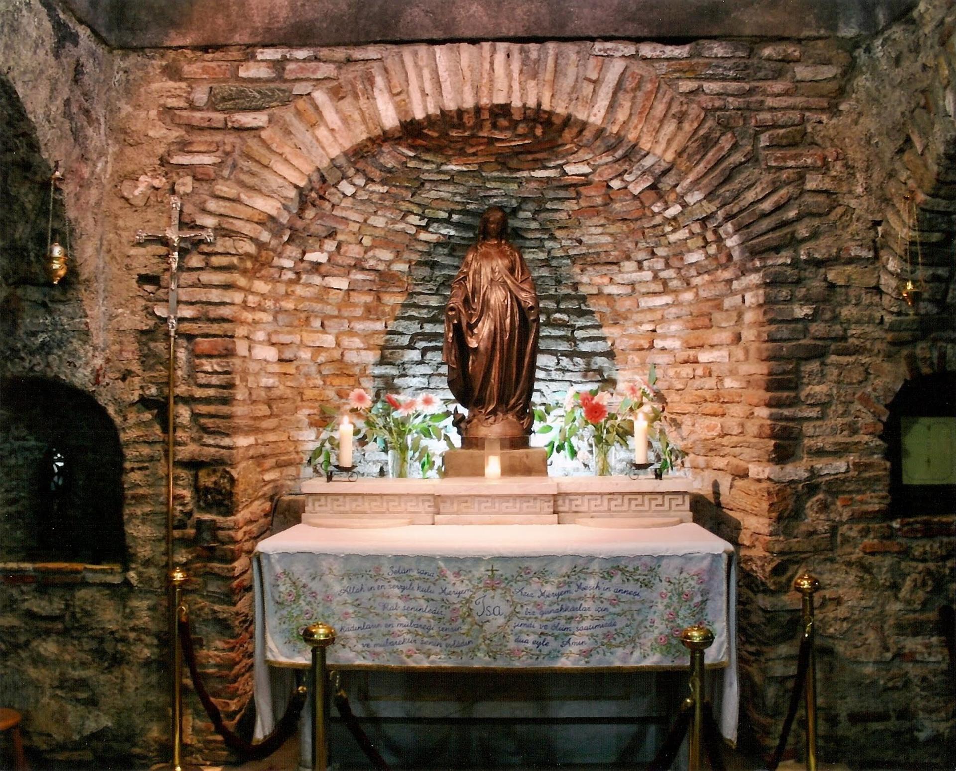 Ephesus & Virgin Mary's House Tour for Cruise Passengers - Thumbnail 6