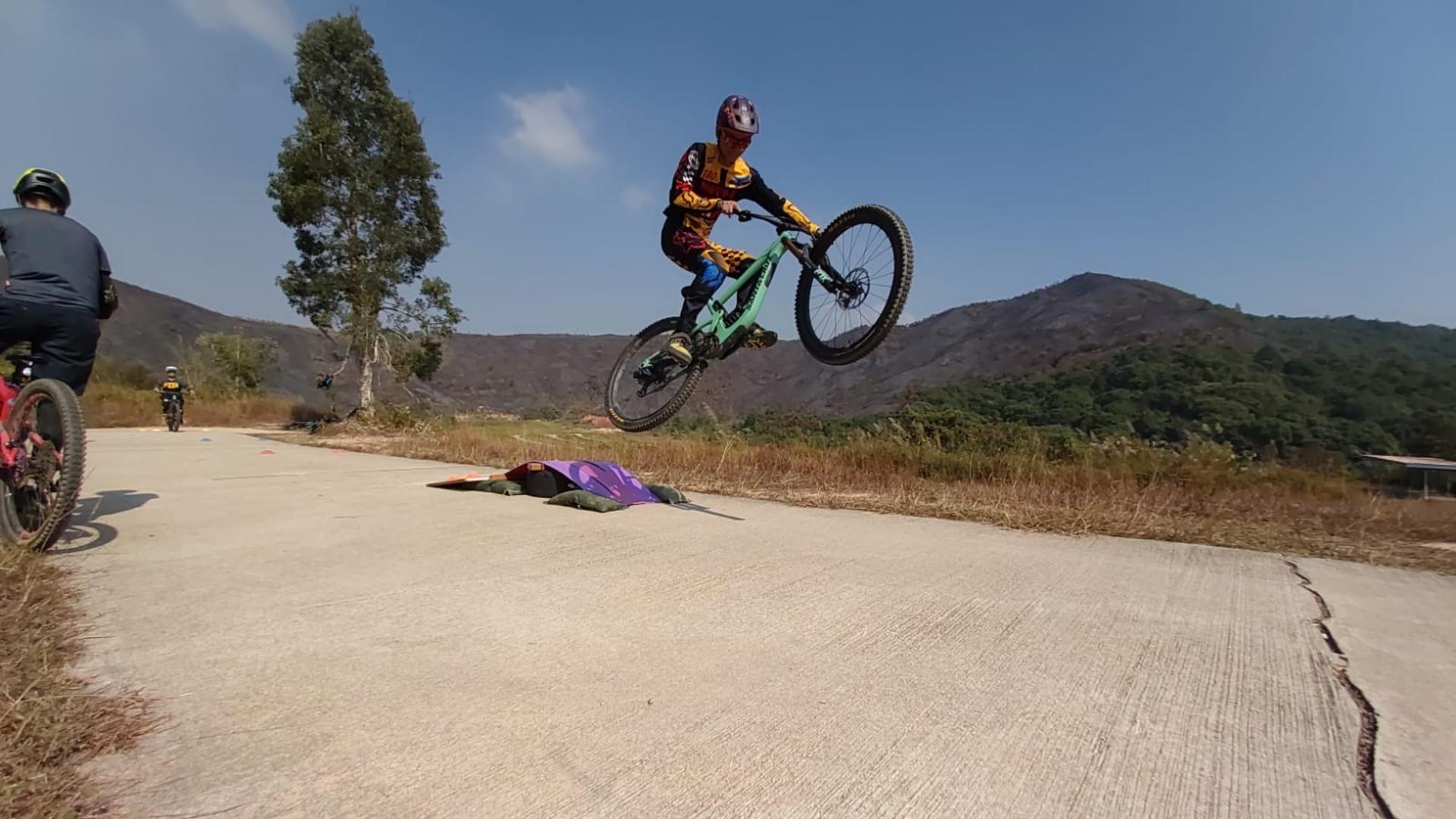 Mountain Bike Class in Hong Kong | Sheung Shui  - Thumbnail 5