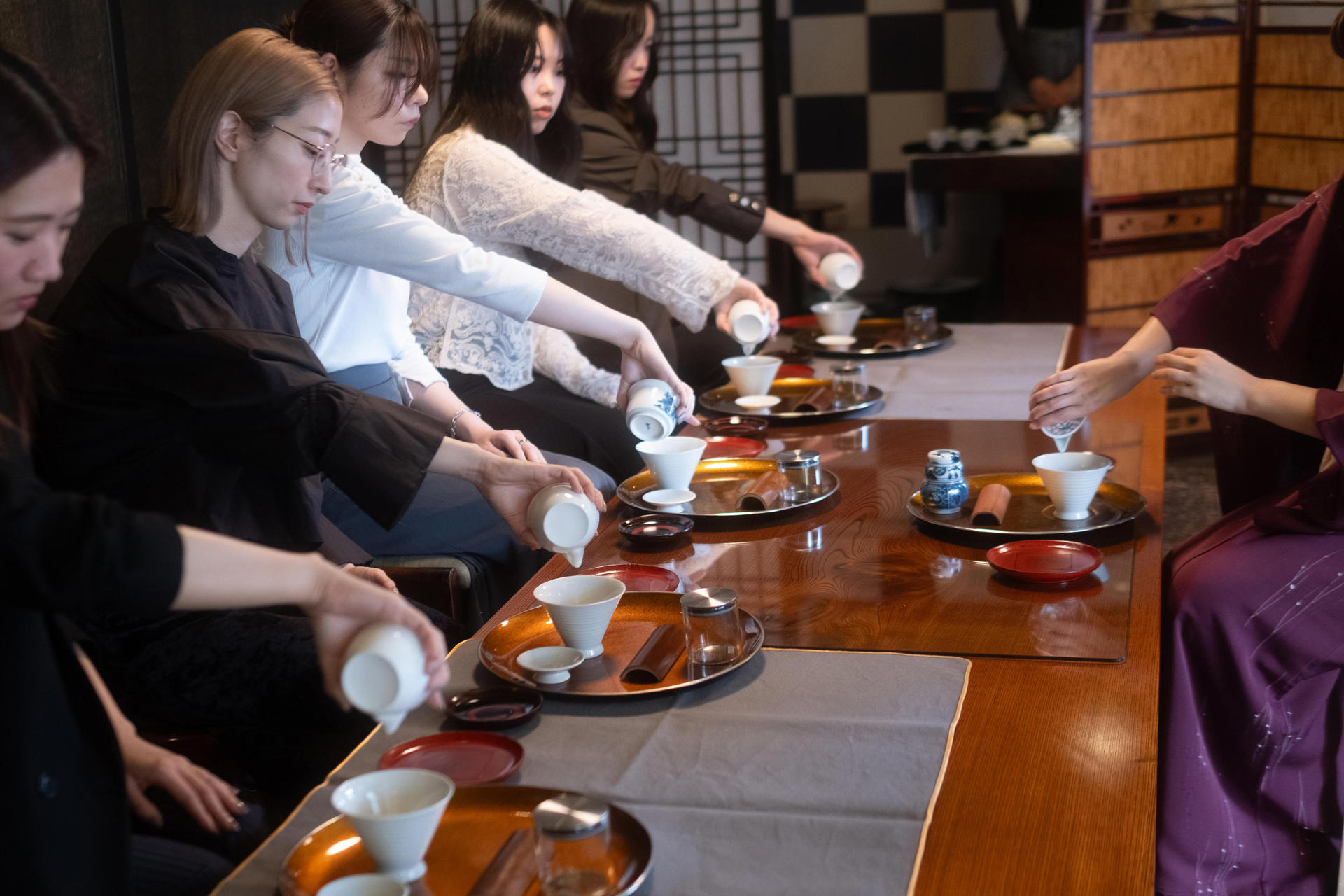 Discover and Learn the Art of the Sencha Tea Ceremony in Kyoto - Thumbnail 3