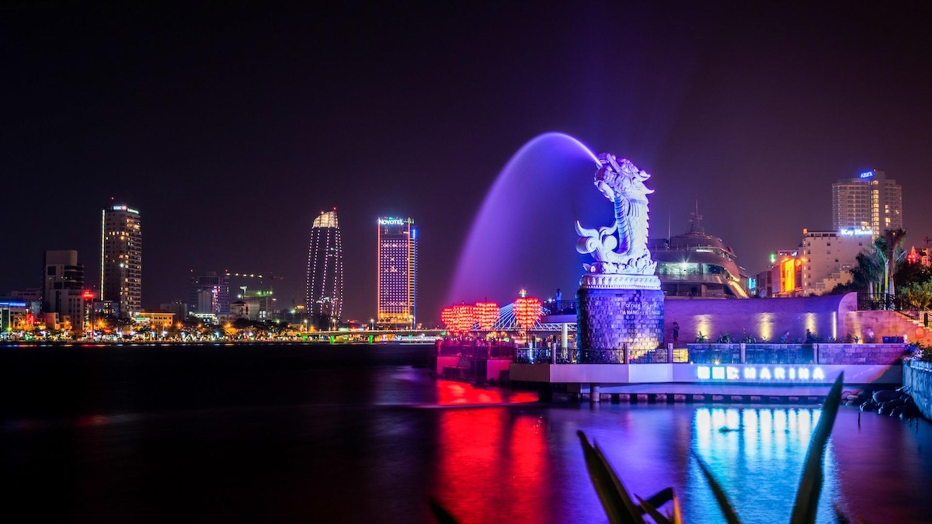 Son Tra Peninsula Sunset & Han River Night Cruise - Thumbnail 13