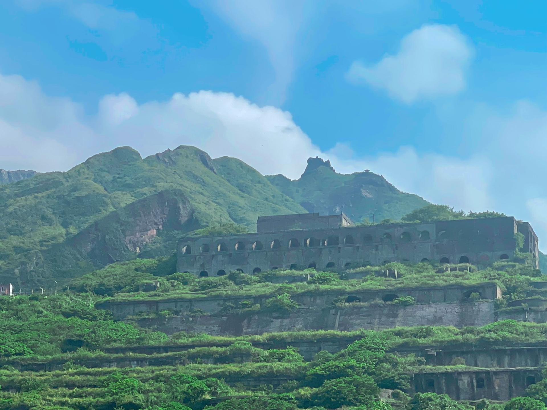 Yehliu & Jiufen & Shifen Day Tour (Optional Tiaoshi Coast) - Thumbnail 9