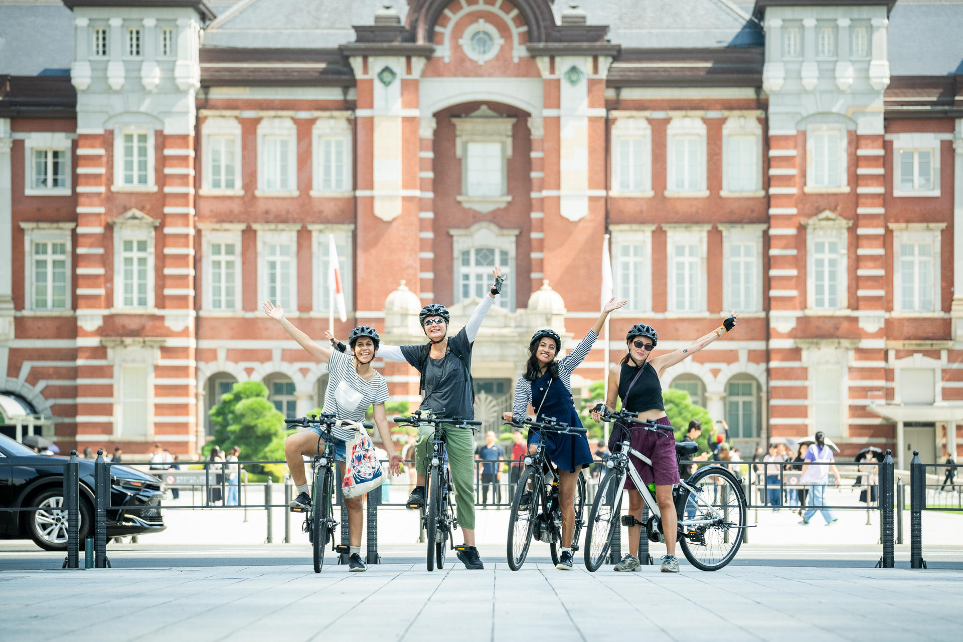 Tokyo City Highlights Half-Day E-Bike Tour with Guide - Thumbnail 2