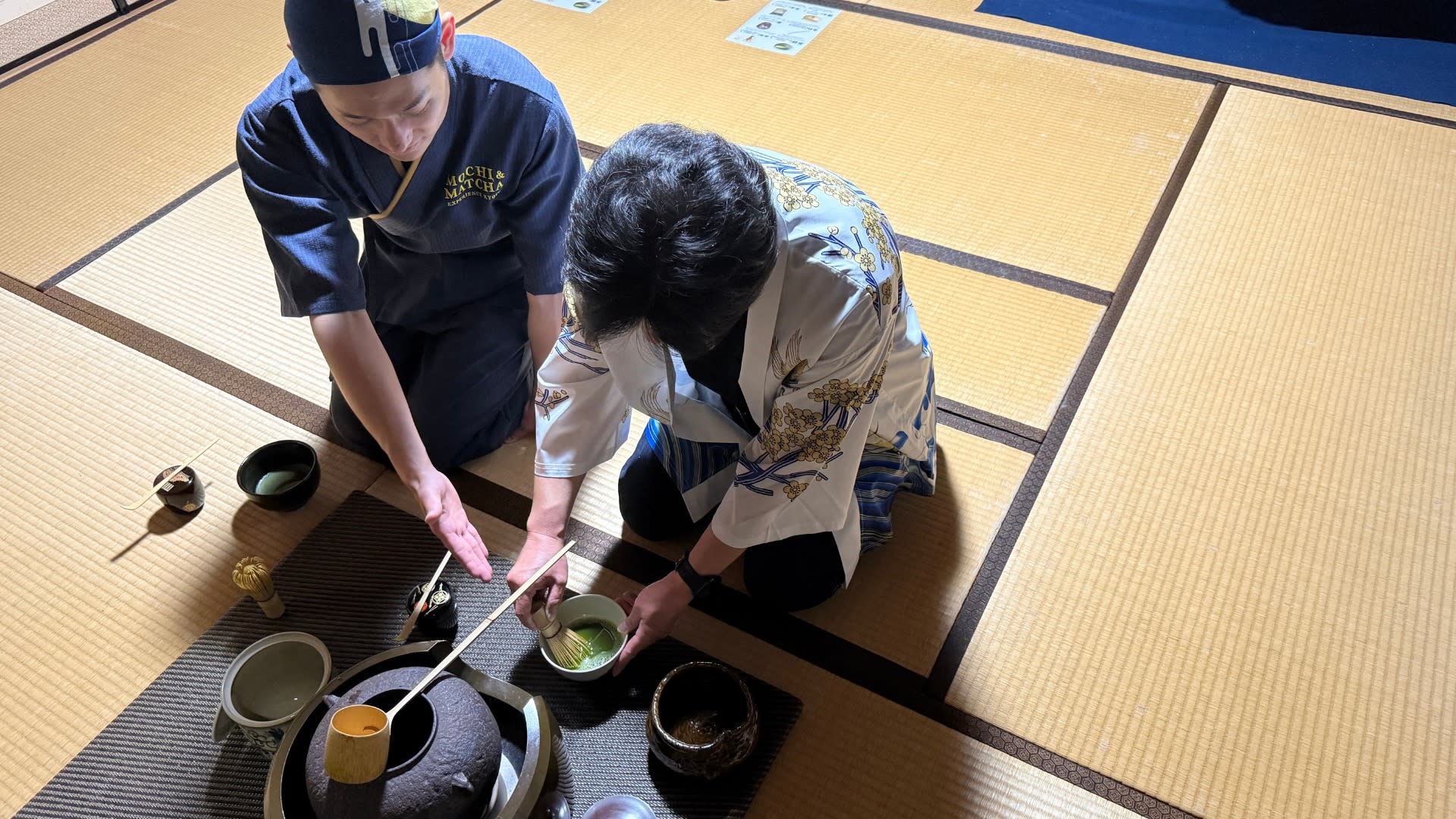 Night-only mochi pounding experience and tea ceremony experience. - Thumbnail 4