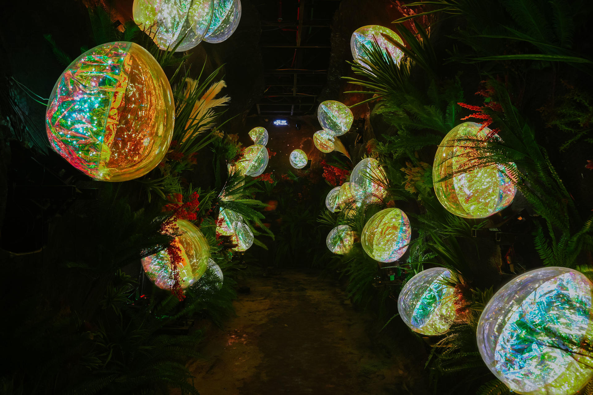 Interactive Light Art Ticket at Sun World Ba Na Hills - Image 1