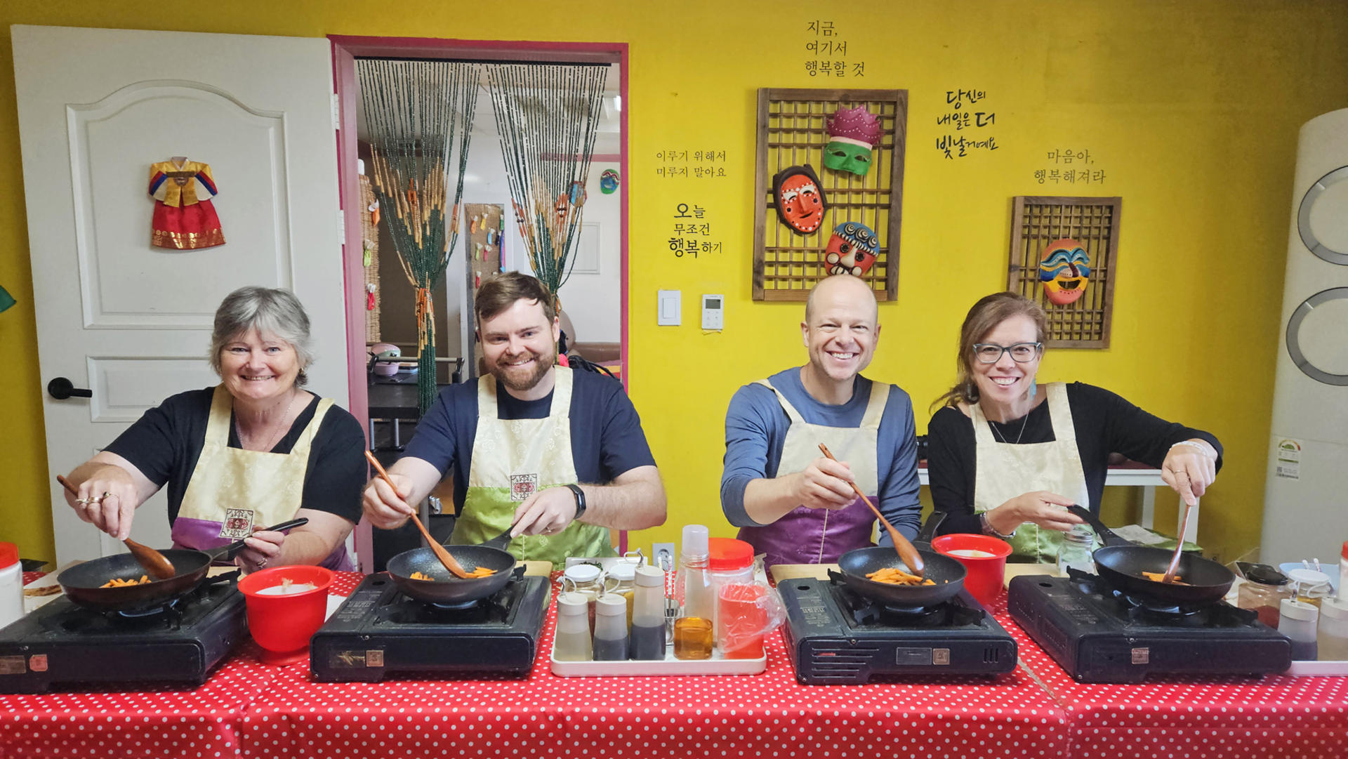 Local Home Korean Cooking Class & Market Adventure in Seoul - Thumbnail 12
