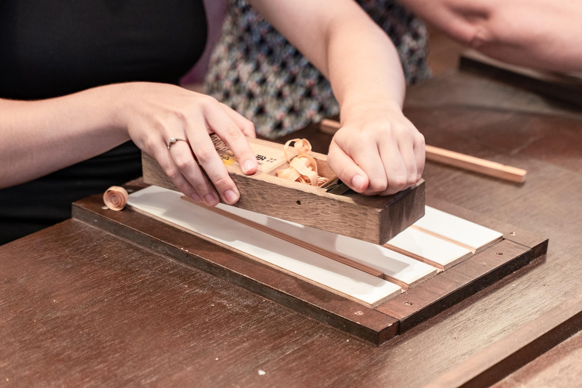 The Art of Chopsticks: Traditional Japanese Craft in Tokyo Asakusa - Thumbnail 4