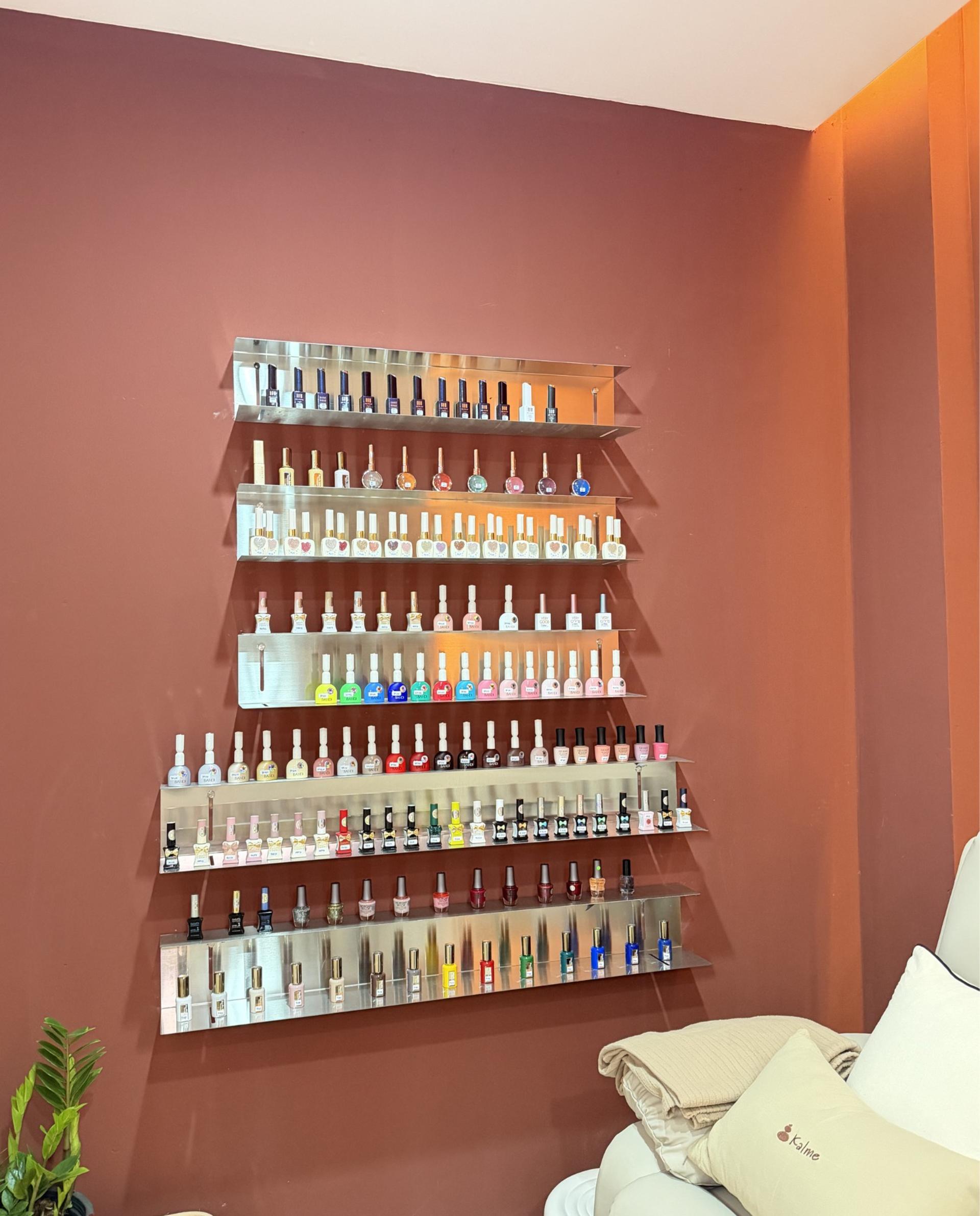 KALME Facial, Nail & Lash at BTS Phrom Phong Station in Bangkok - Thumbnail 6