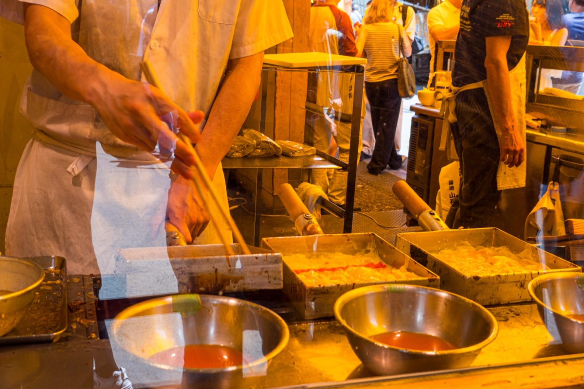 Tokyo: Tsukiji Fish Market Street Food Tour - Thumbnail 39