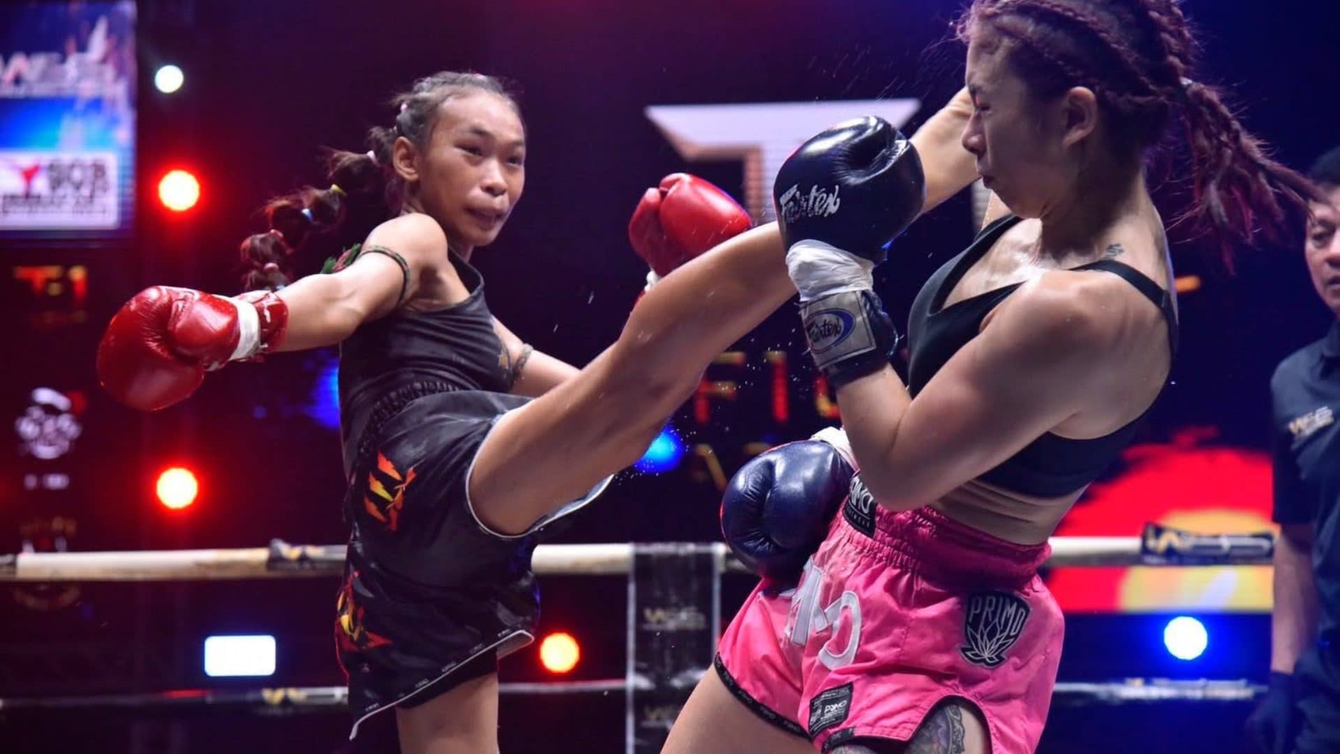Muaythai Super Champ at World Siam Stadium in Bangkok  - Thumbnail 4