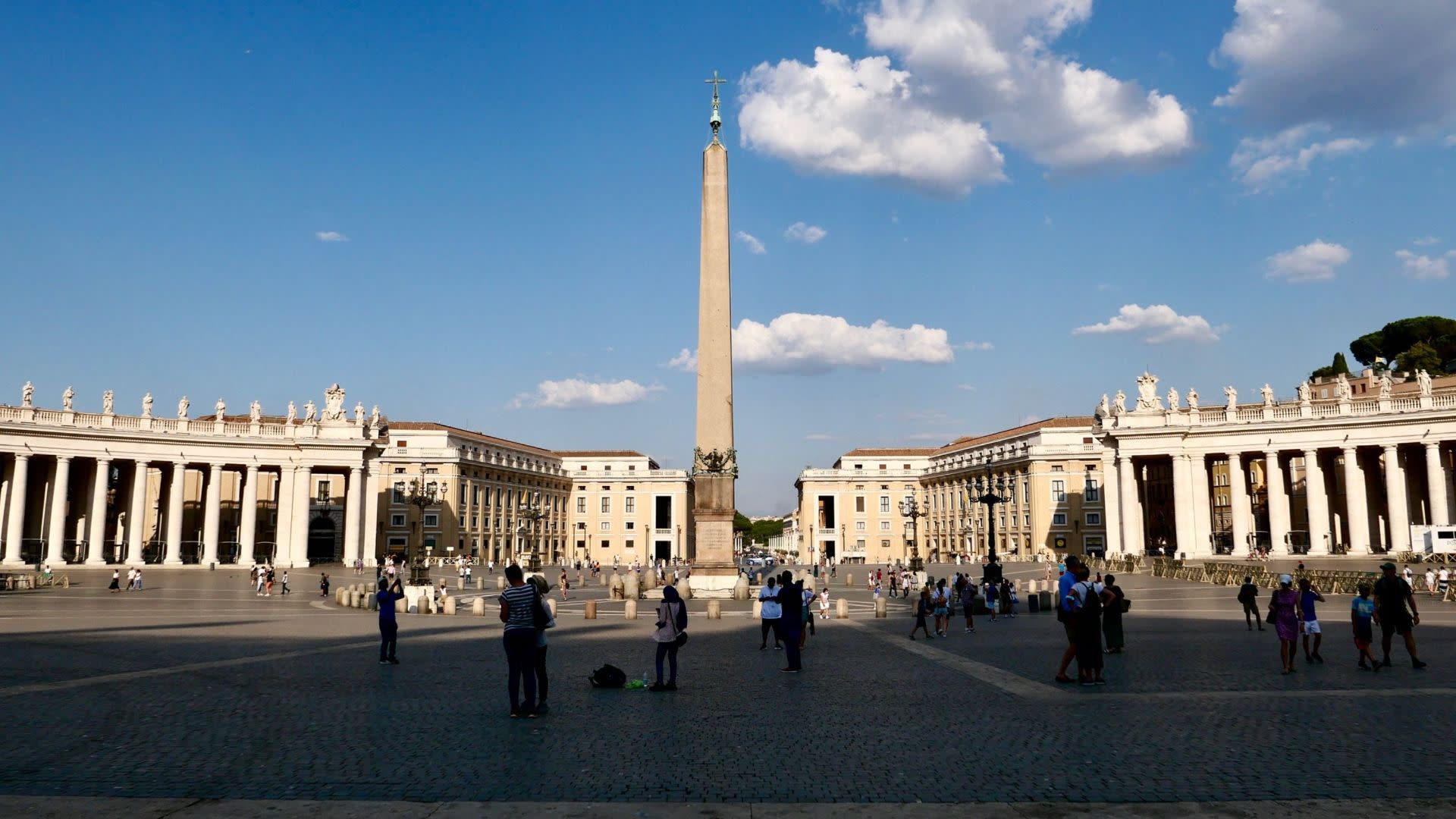 St. Peter's Basilica and Vatican Grottoes tour in Rome - Thumbnail 4