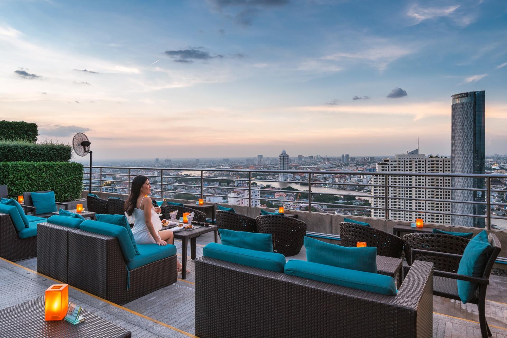 ThreeSixty Rooftop Bar at Millennium Hilton Bangkok - Thumbnail 16