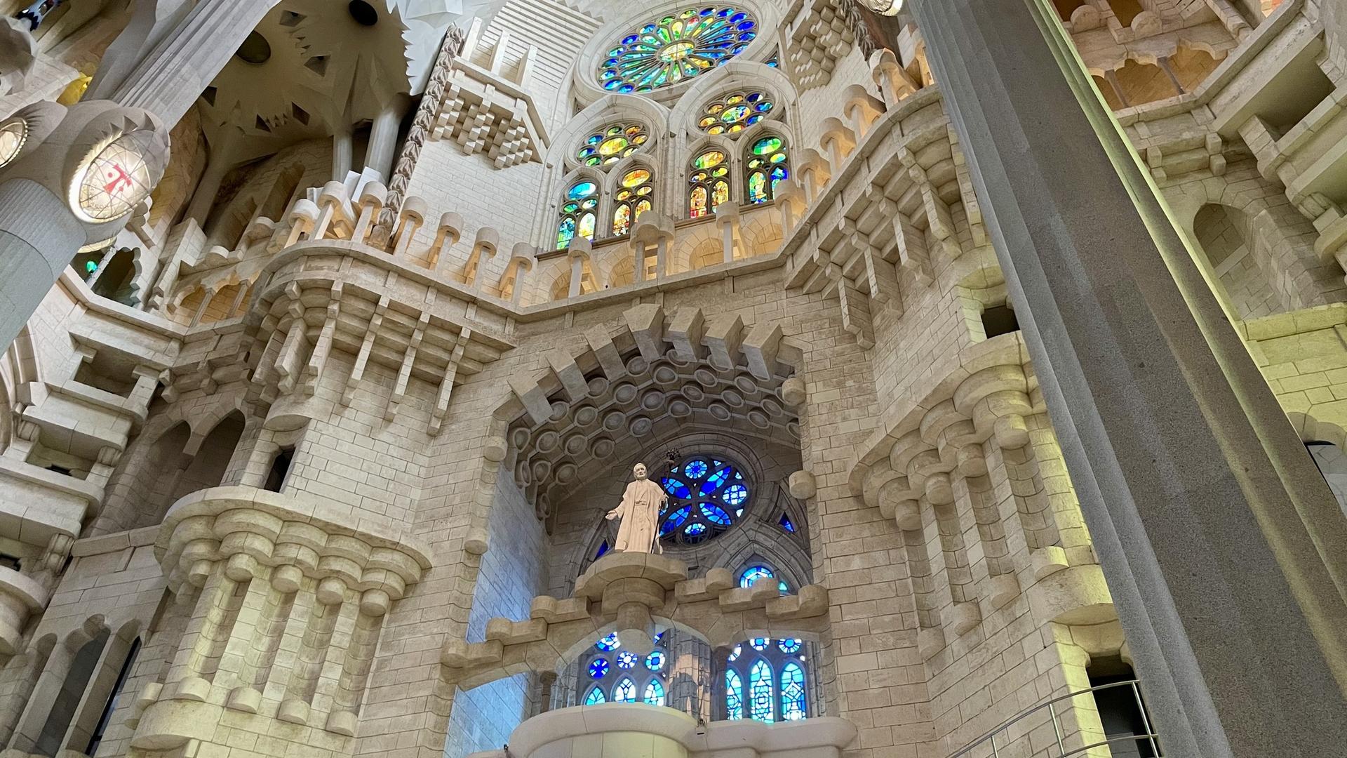 Sagrada Familia: Entry Tickets, Hosted Access & Guided Tours - Thumbnail 15