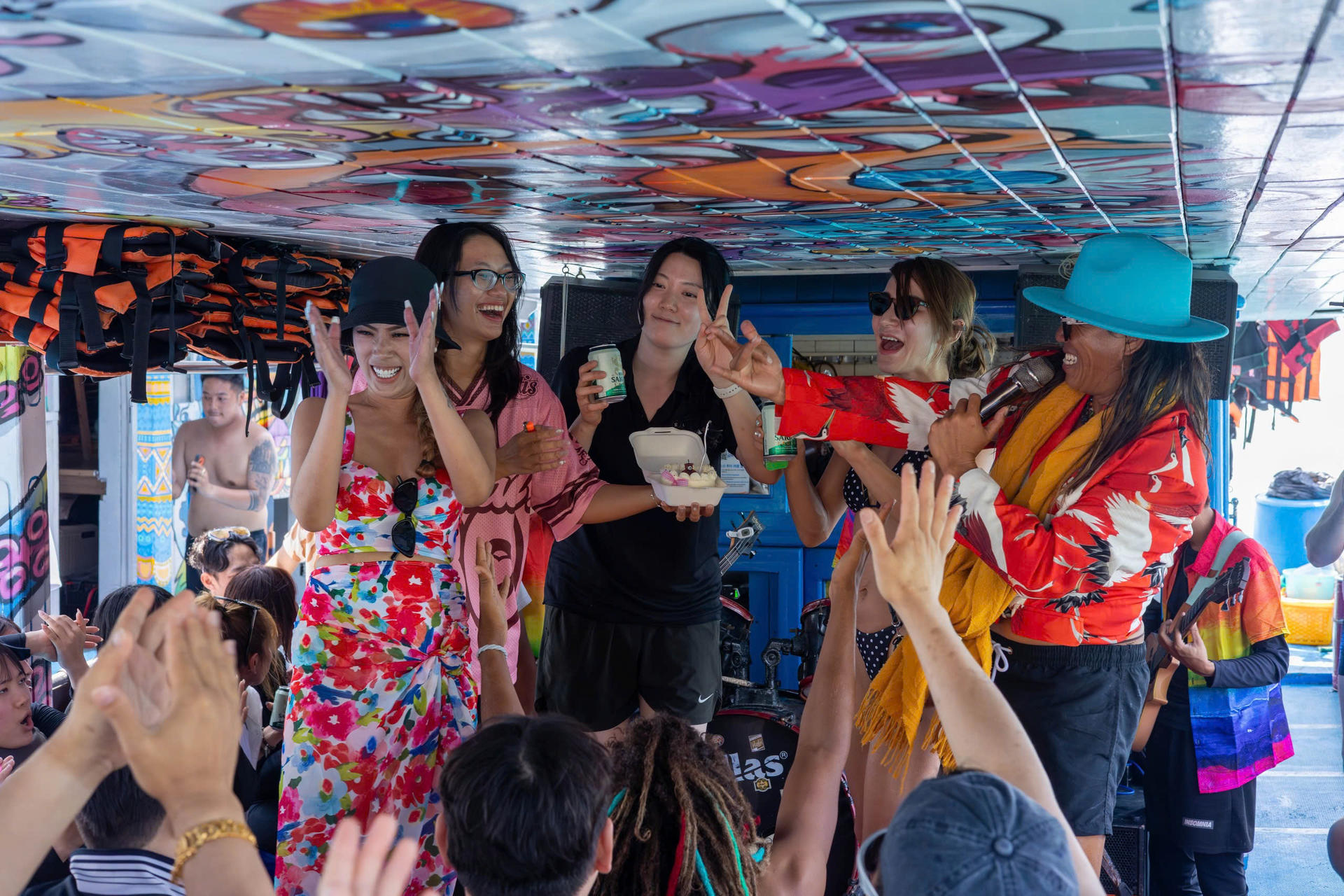 Nha Trang Floating Bar Boat Party Island Hopping Tour - Thumbnail 3