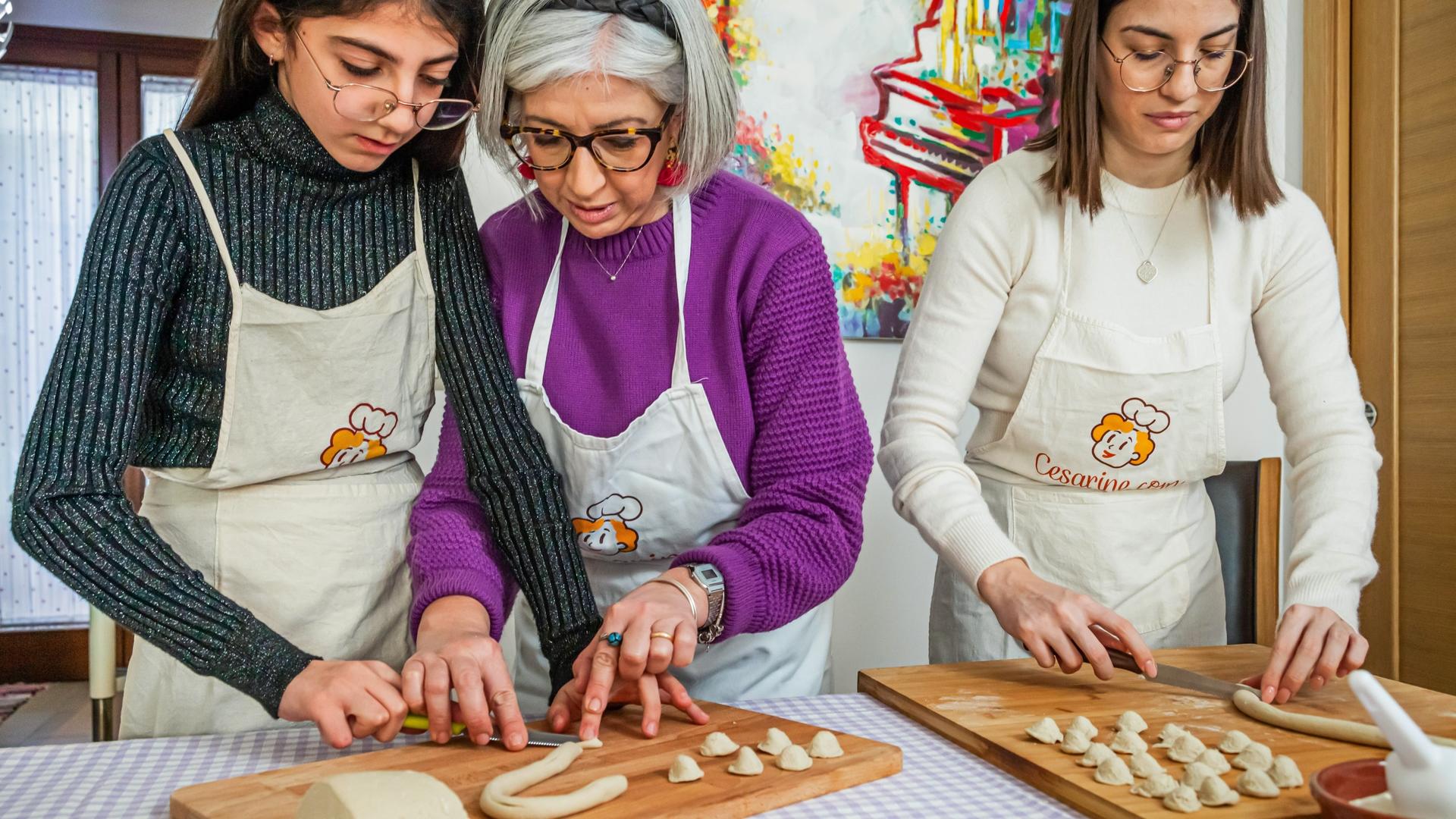 Pasta and tiramisu cooking class in Varenna - Thumbnail 6