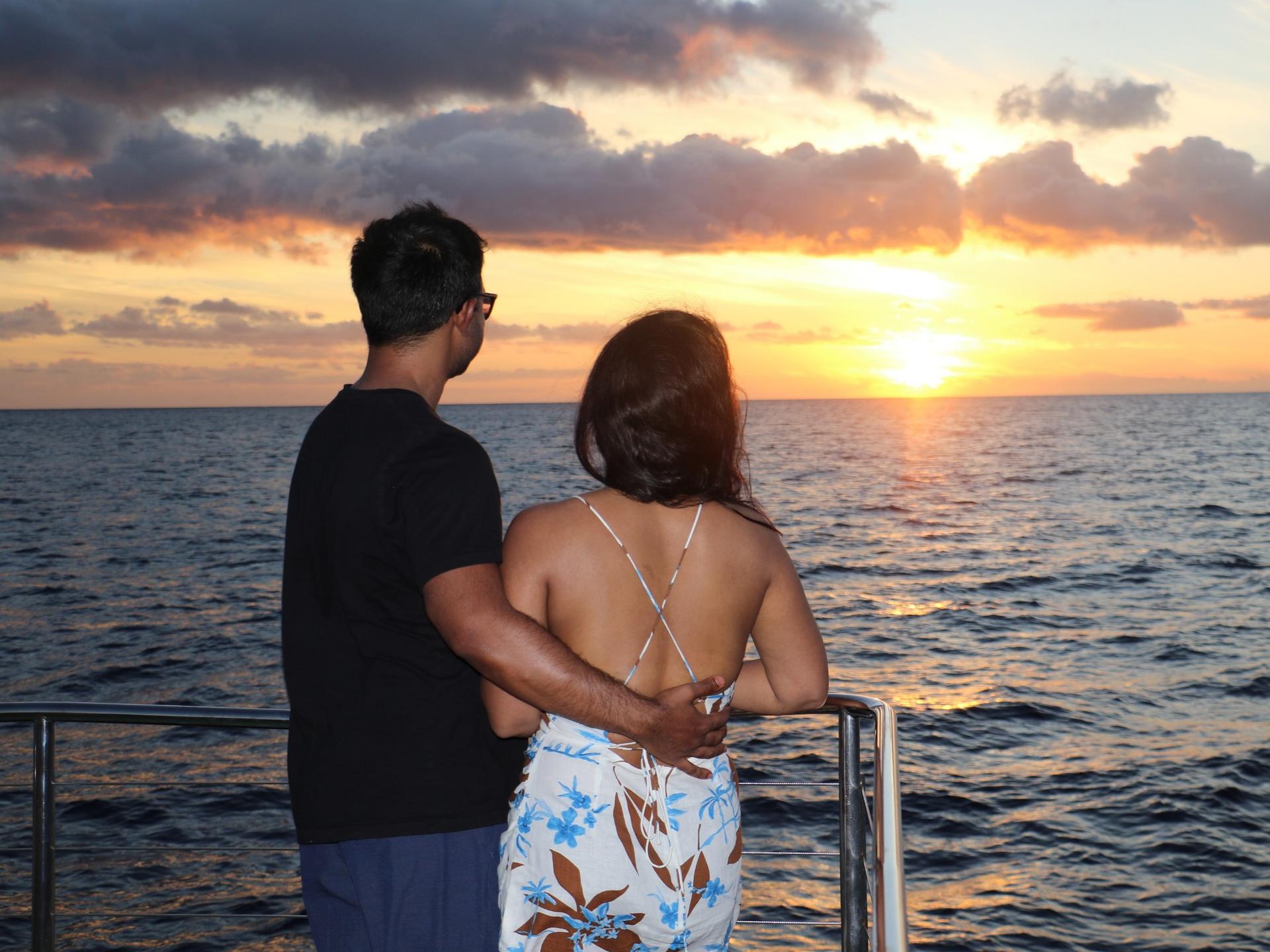 Luxury Sunset Snorkel Cruise with Dolphin Watch in Ko Olina - Thumbnail 6