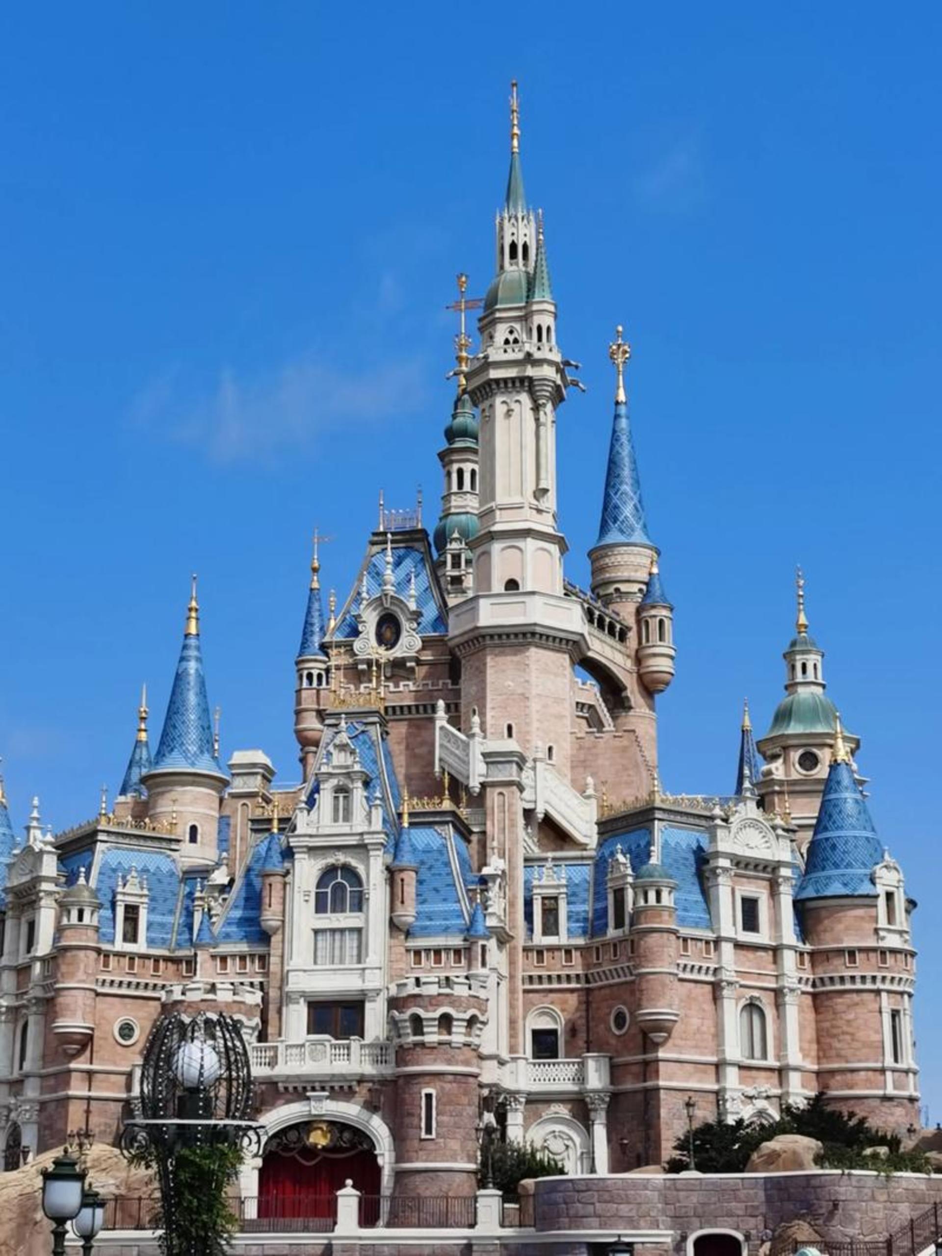 Shanghai Round Trip to Hangzhou + Suzhou + Disney 7-Day Classic Tour     - Thumbnail 4