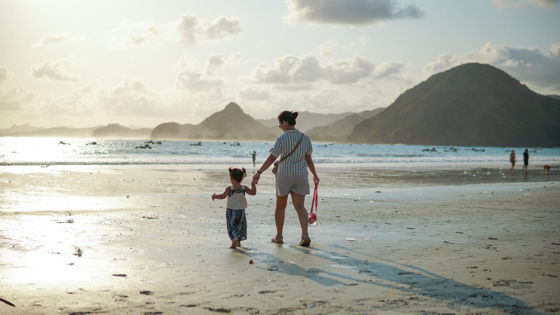 Beach & Culture Sunset Day Tour in Lombok - Image 1
