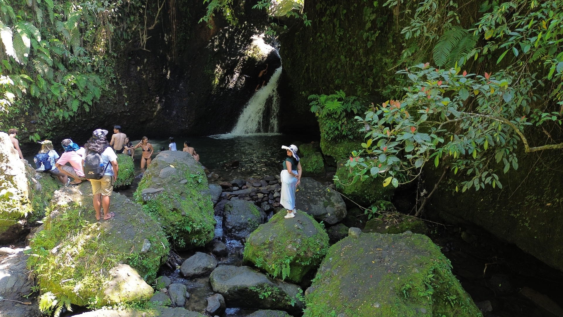Lombok Tetebatu Full-Day Private Tour - Thumbnail 4