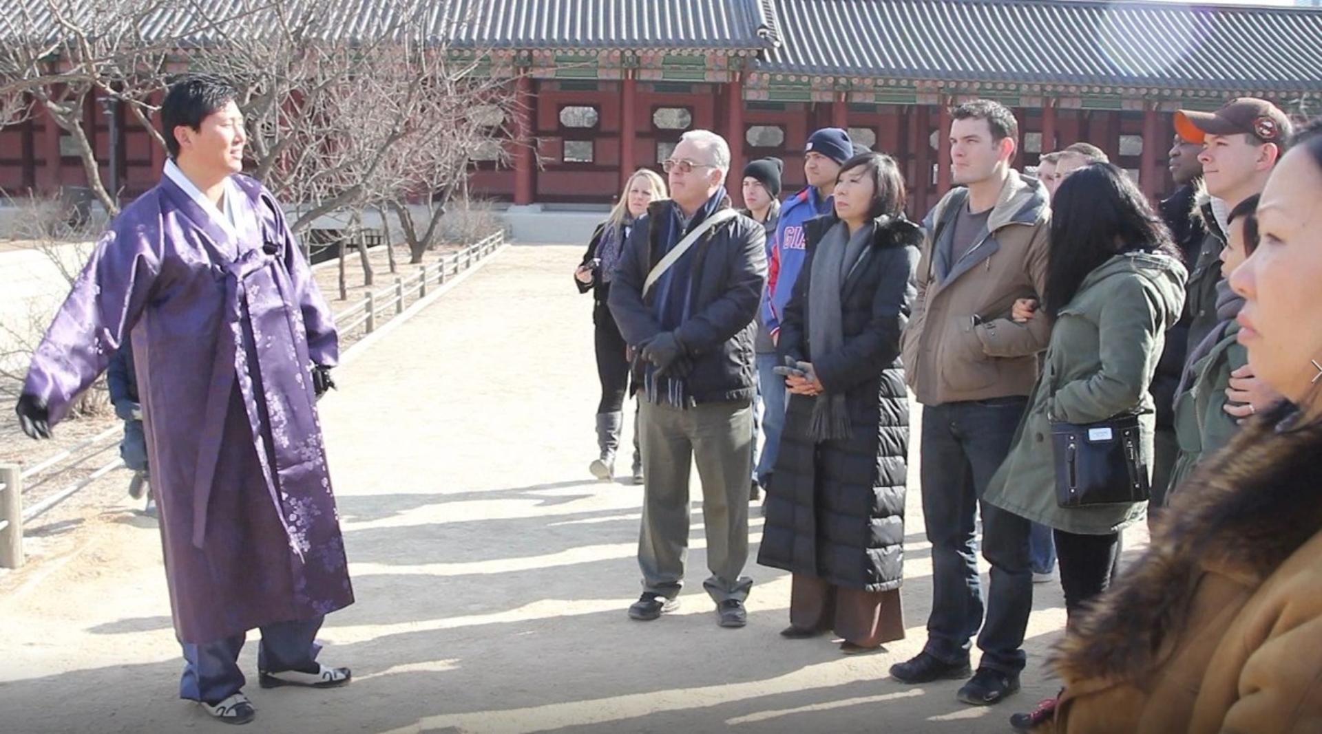Seoul Private 4 Hour Tour with A Korean Buddy - Thumbnail 14