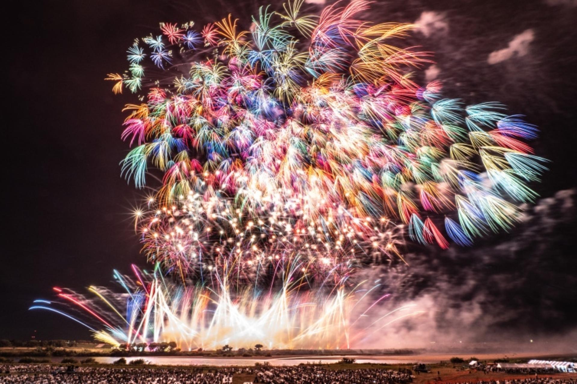 Autumn Fireworks Festival 1-Day Tour: Tsuchiura Fireworks Competition (includes admission ticket) / Kinugawa Fireworks (includes admission ticket) / Oarai Sea Fireworks / Tonegawa Fireworks - Thumbnail 2