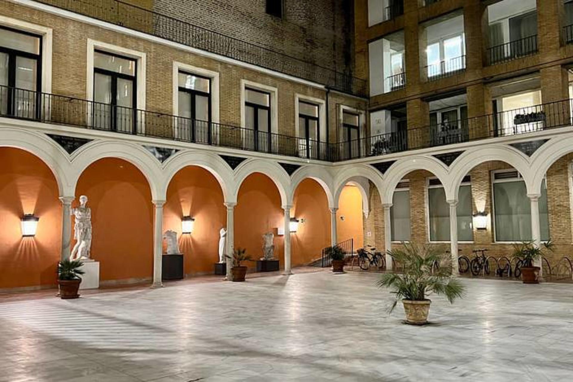 Mysterious and Paranormal Walking Tour in Seville  - Thumbnail 5