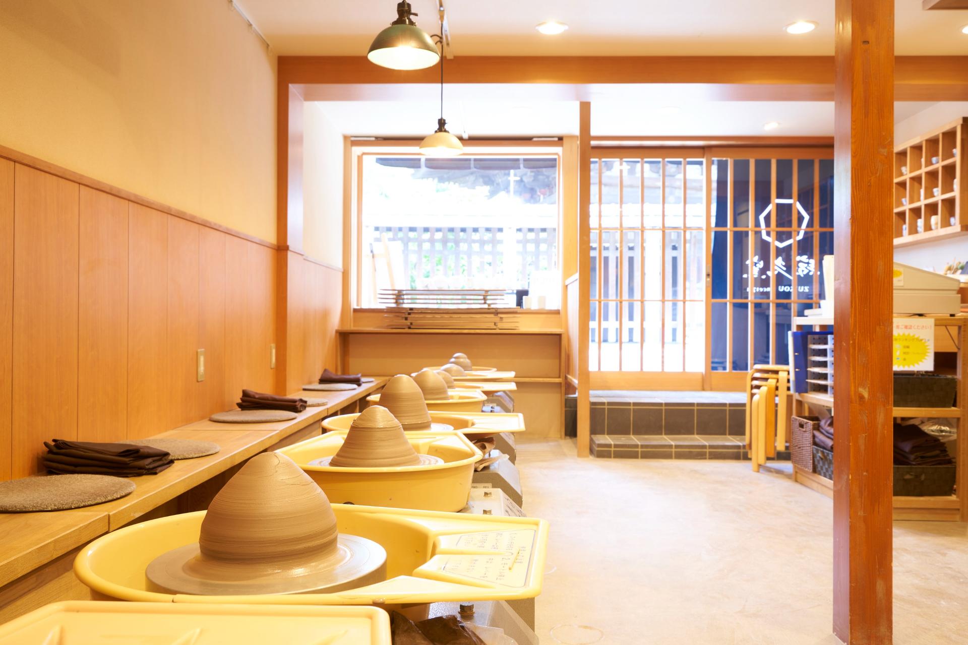 Electric Pottery Wheel Experience (Kyoto) - Image 1