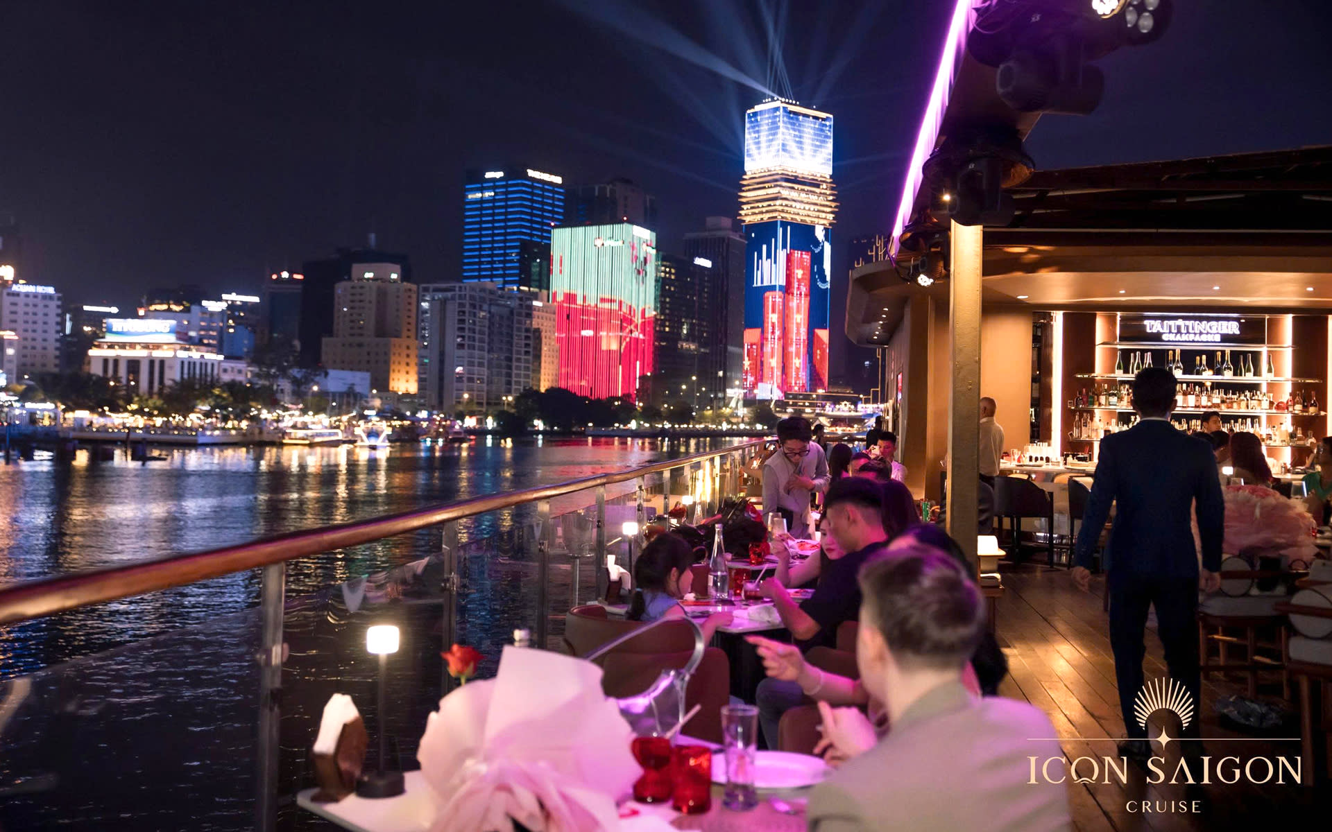 ICON Saigon - Luxury Dining Cruise in Ho Chi Minh City - Thumbnail 10