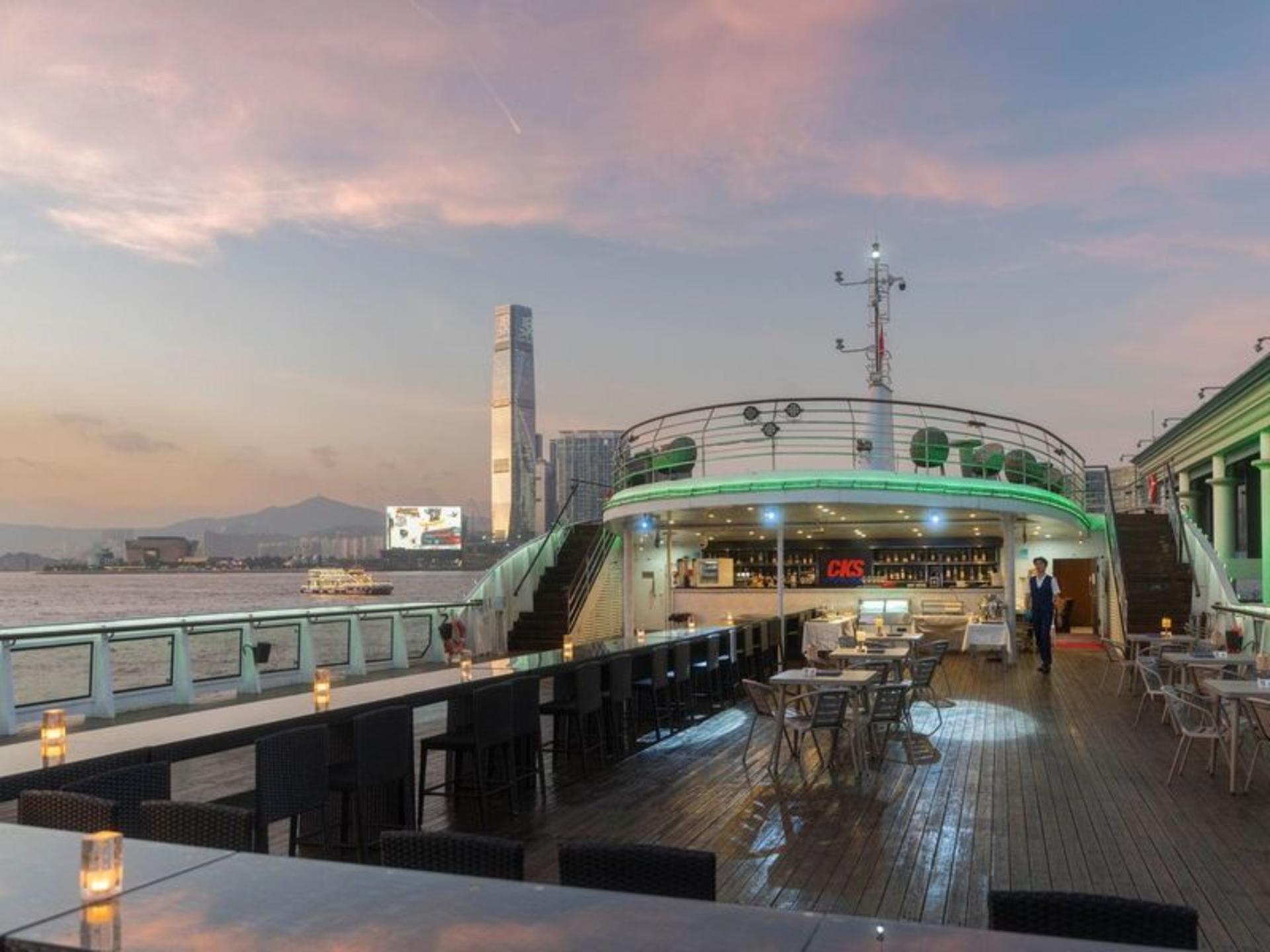 Oriental Pearl Harbour Cruise in Hong Kong | Victoria Harbor 360-Degree Sea Open-Air Buffet Luxury Cruise Tour - Thumbnail 9