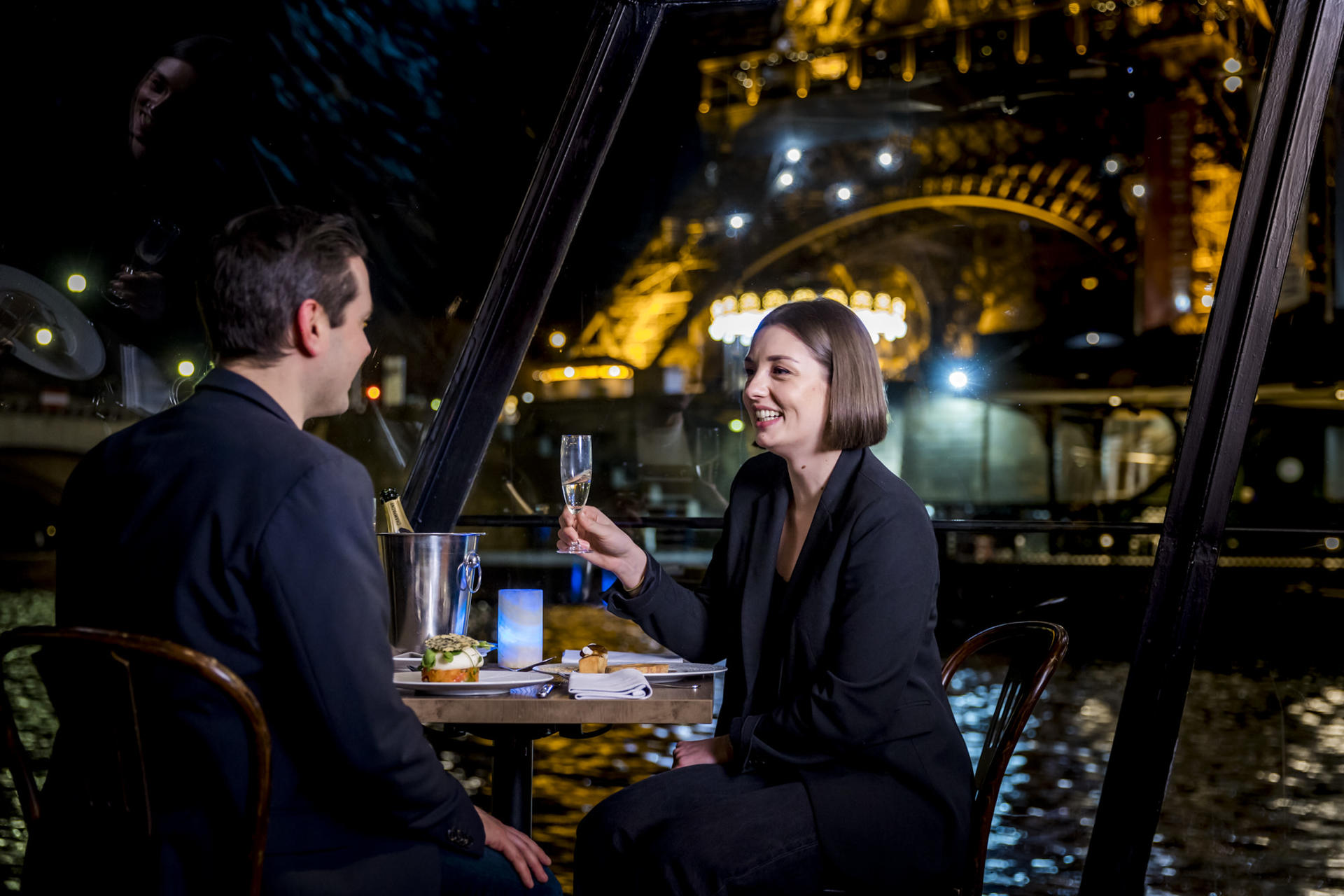 Seine River Dinner Cruise, Eiffel Tower, and Moulin Rouge in Paris - Image 1