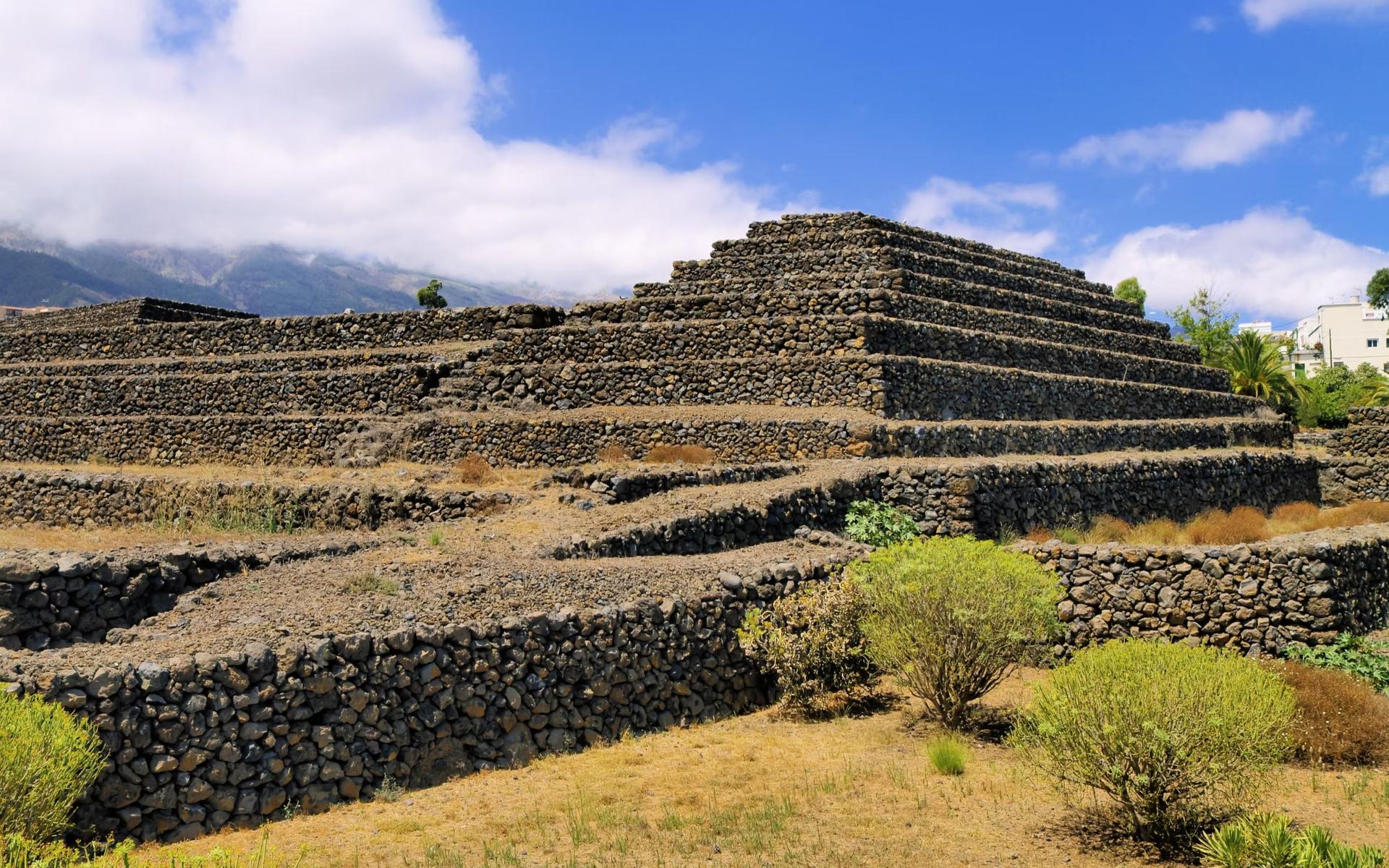 Pyramids of Guimar ticket in Tenerife - Thumbnail 2