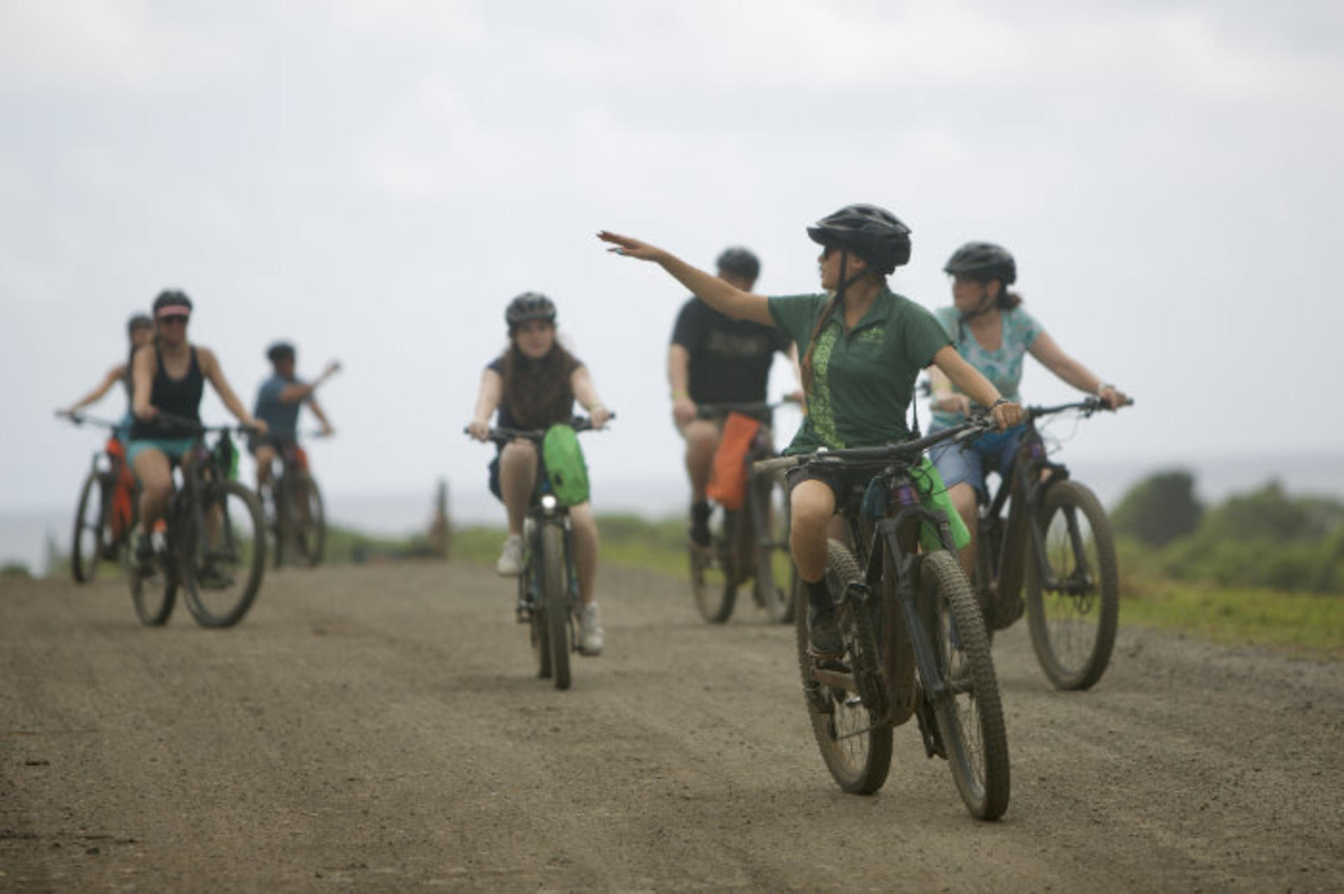 Kualoa Ranch Electric Mountain Bike Adventure Tour - Thumbnail 7