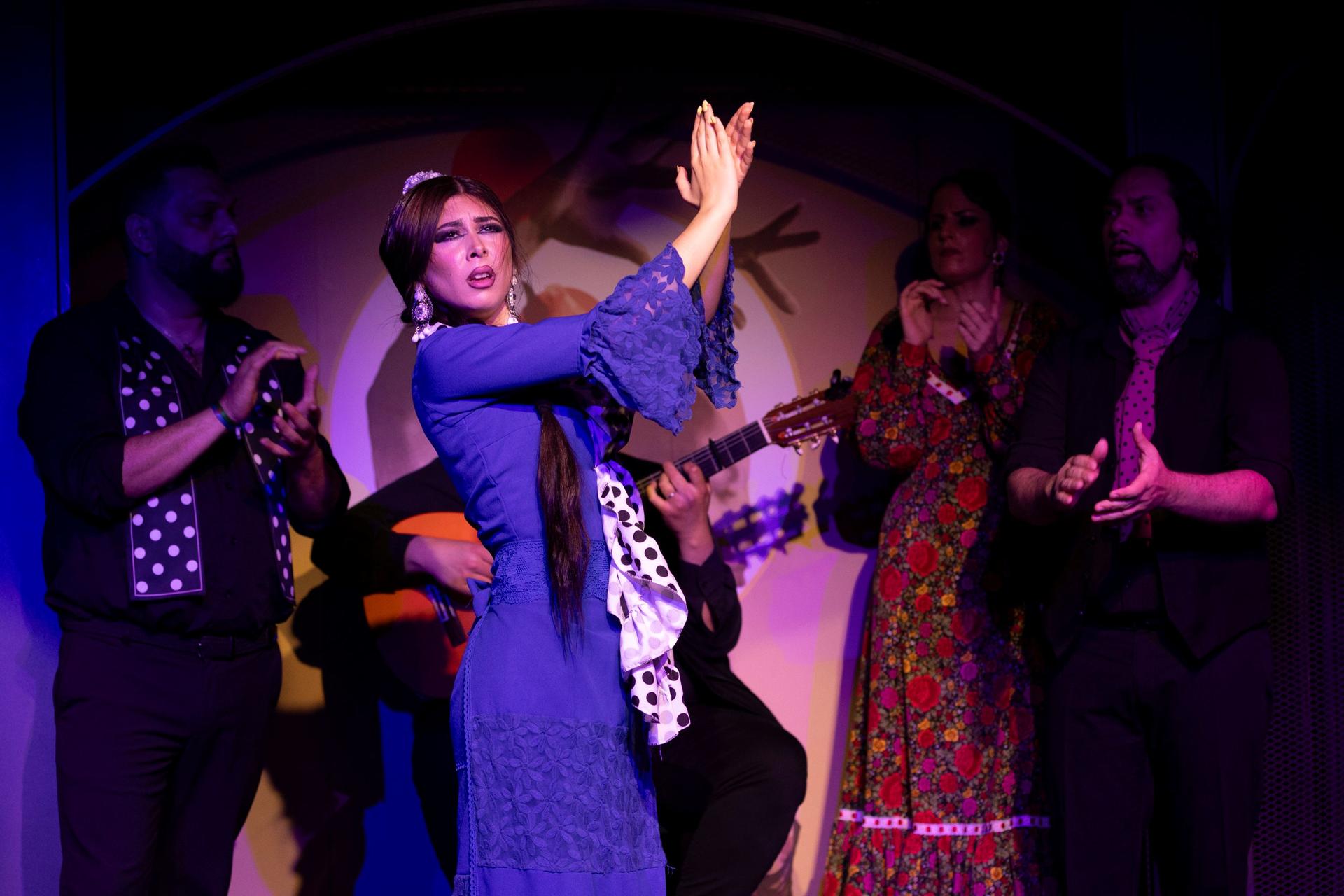 Flamenco Show with Optional Drinks at El Duende in Barcelona - Image 1