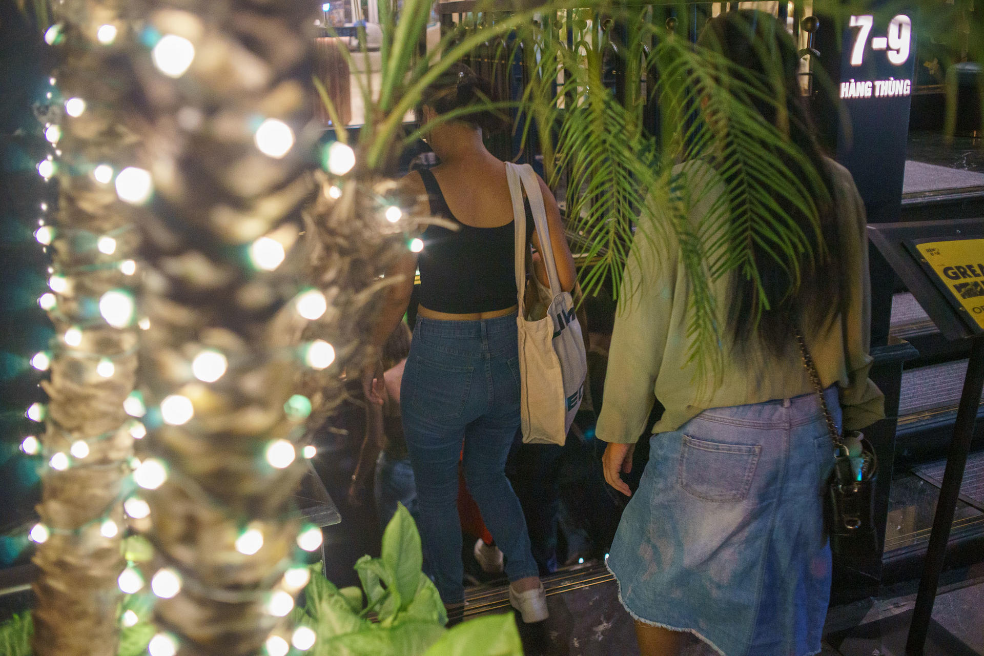 Secret Cocktail Experience in Hanoi - Thumbnail 37