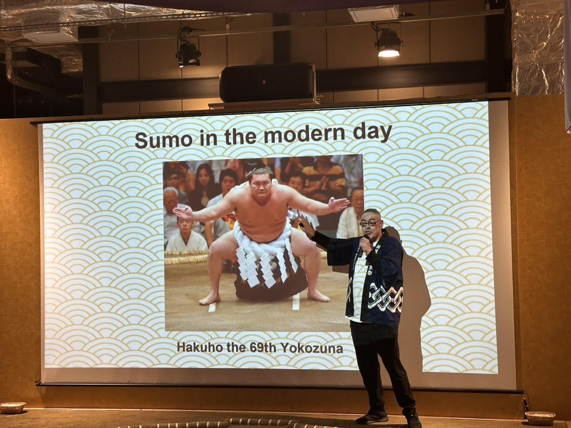 Sumo Show & Experience in Kyoto with Wagyu or Tuna Dinner - Thumbnail 10