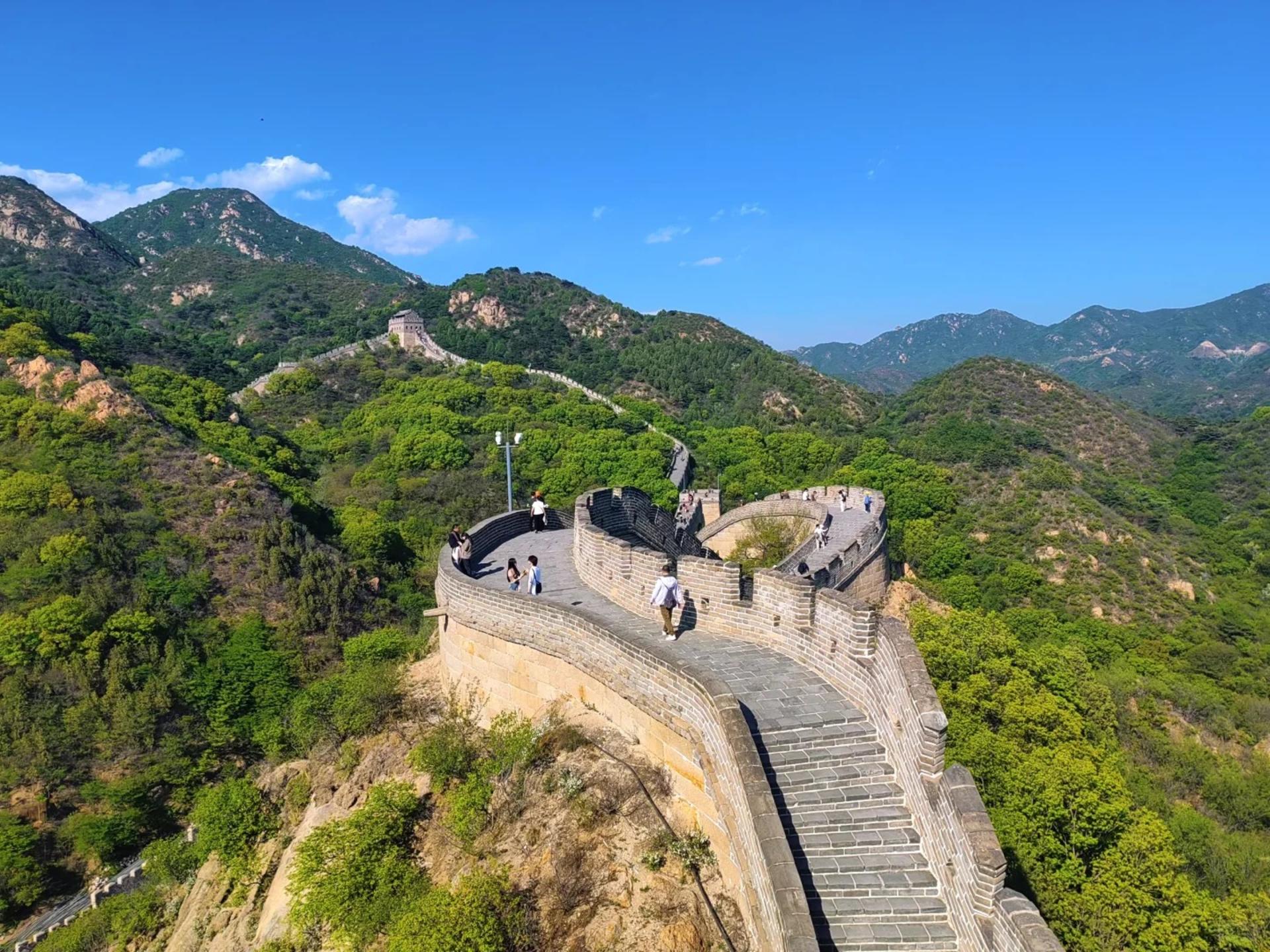 Badaling Ancient Great Wall + Badaling Great Wall Day Tour - Thumbnail 3