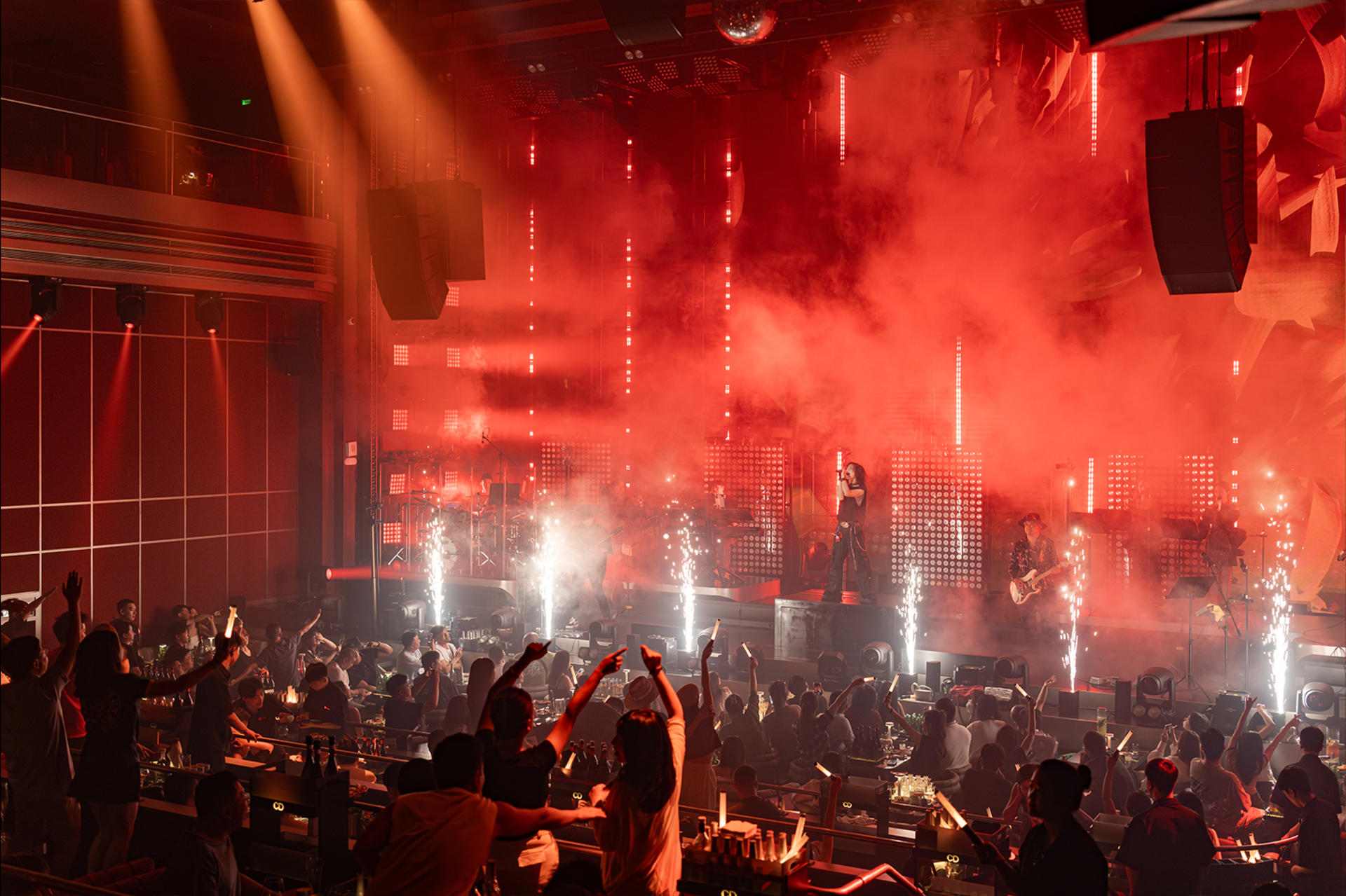 CD Concert Live Music Scene | Theater-style Music Scene · Chengdu · Poly Time Plaza - Thumbnail 9